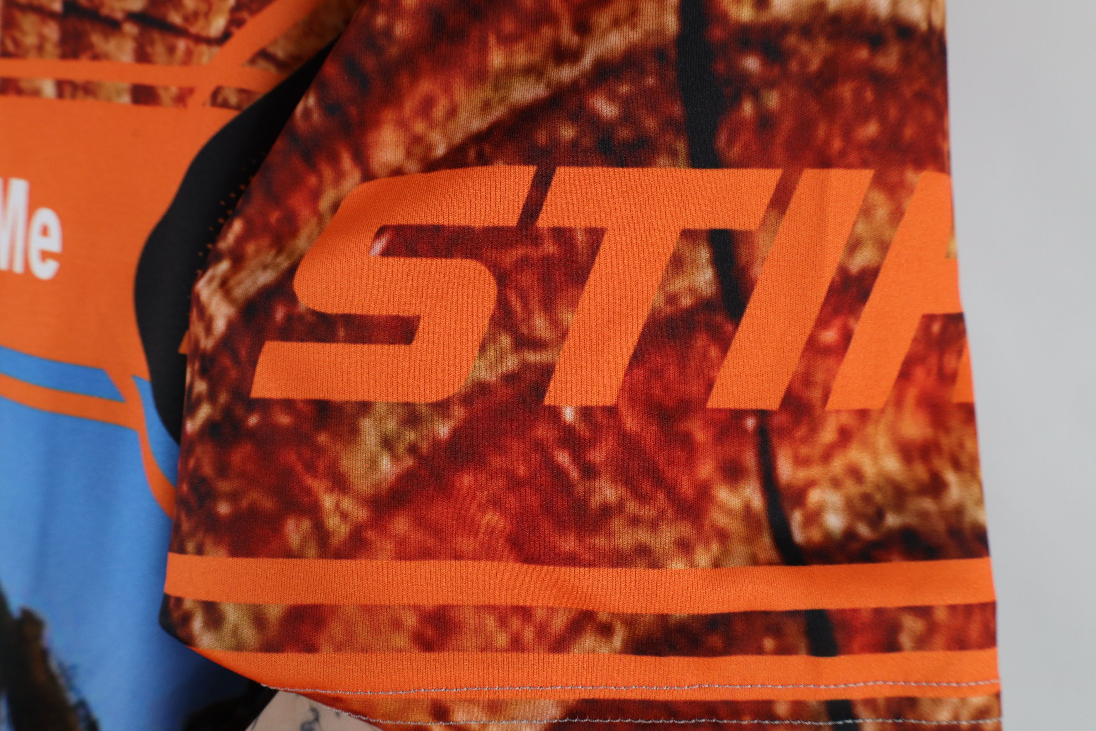 Vintage Stihl Out All Over Print Chainsaw Wood Short Sleeve T-Shirt Size US XL / EU 56 / 4 - 9 Thumbnail