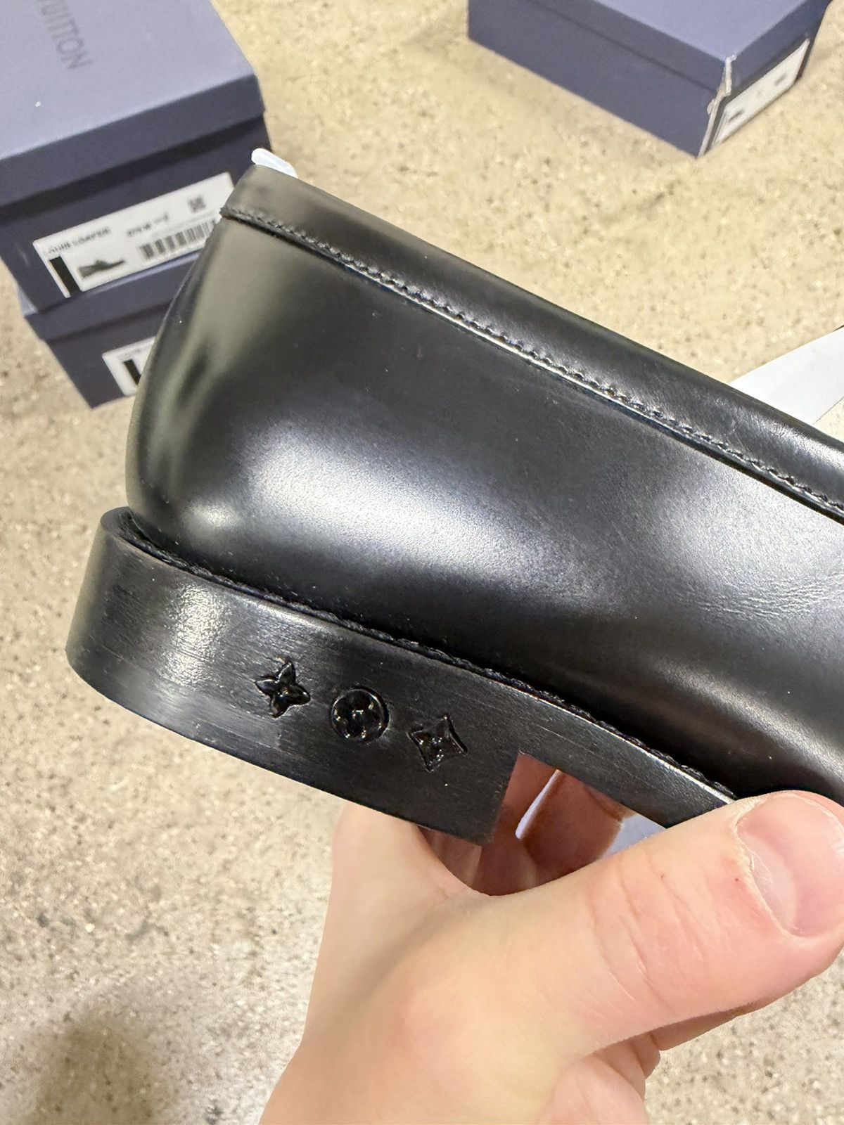 Louis Vuitton Louis Vuitton Louis Studded Leather Loafer NEW 1800$ Size US 9 / EU 42 - 3 Thumbnail