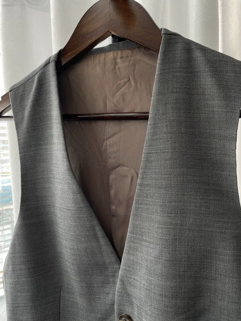 Maison Margiela Maison Margiela Dark brown casual three-button vest Size US S / EU 44-46 / 1 - 3 Thumbnail