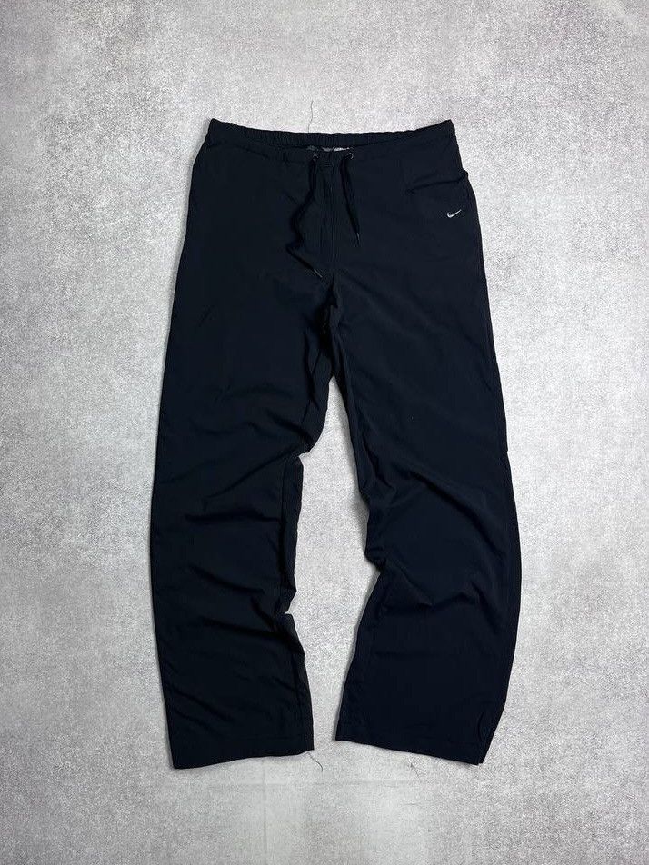 Vintage Nike Swoosh Baggy Trackpants Y2K S
