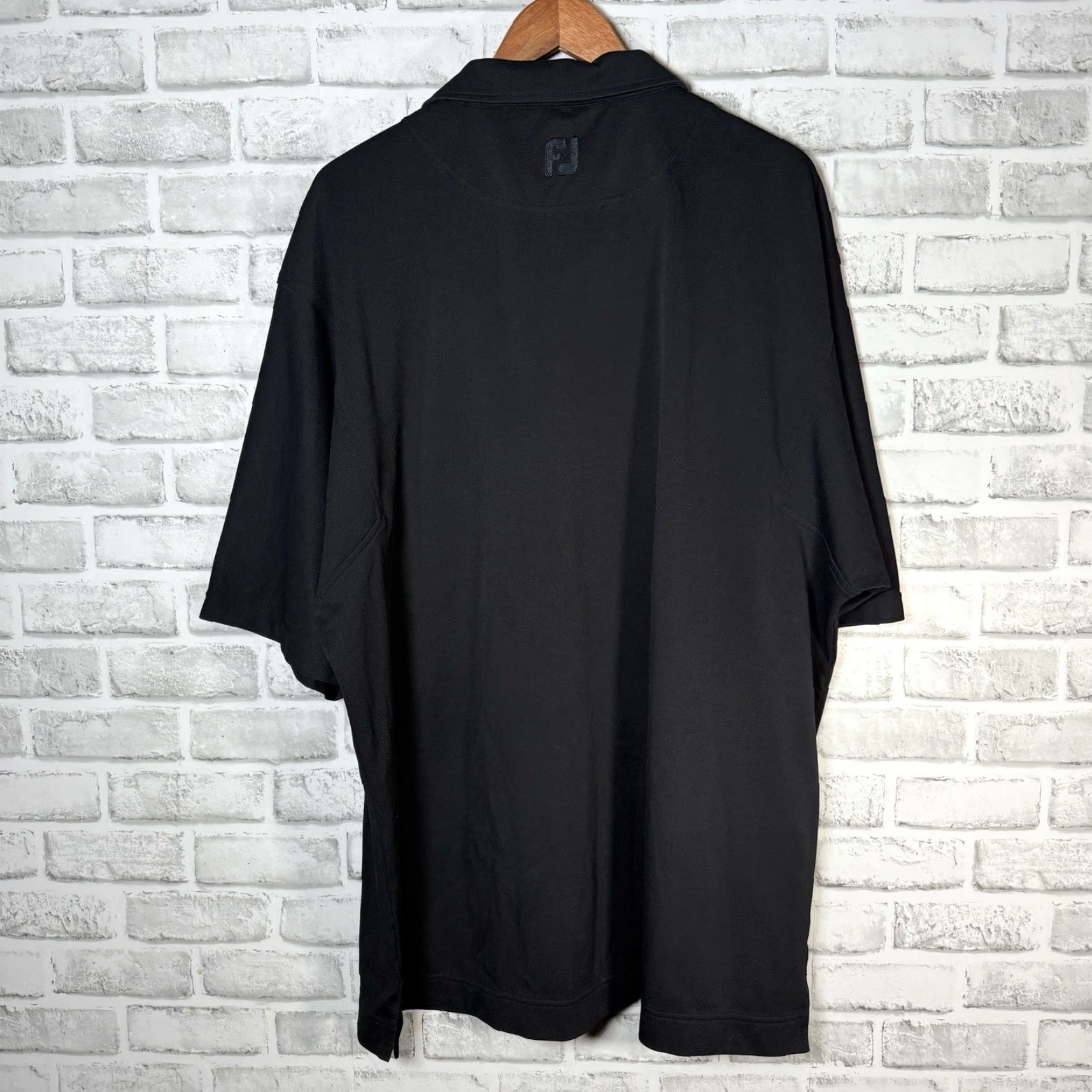 Footjoy FootJoy Black 100% Polyester Casual Polo Shirt Mens Size XXL Size US XXL / EU 58 / 5 - 5 Thumbnail
