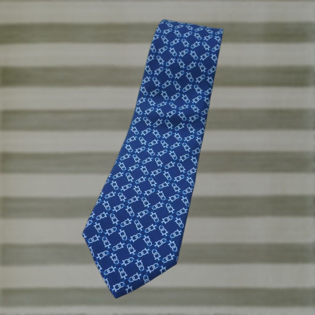Brooks Brothers Brooks Brothers Makers and Merchants Silk Tie Men’s Geometric Printed in Italy Made in USA Silk Tie Blue 61" Long 3.25" Wide Mens Size ONE SIZE - 1 Thumbnail