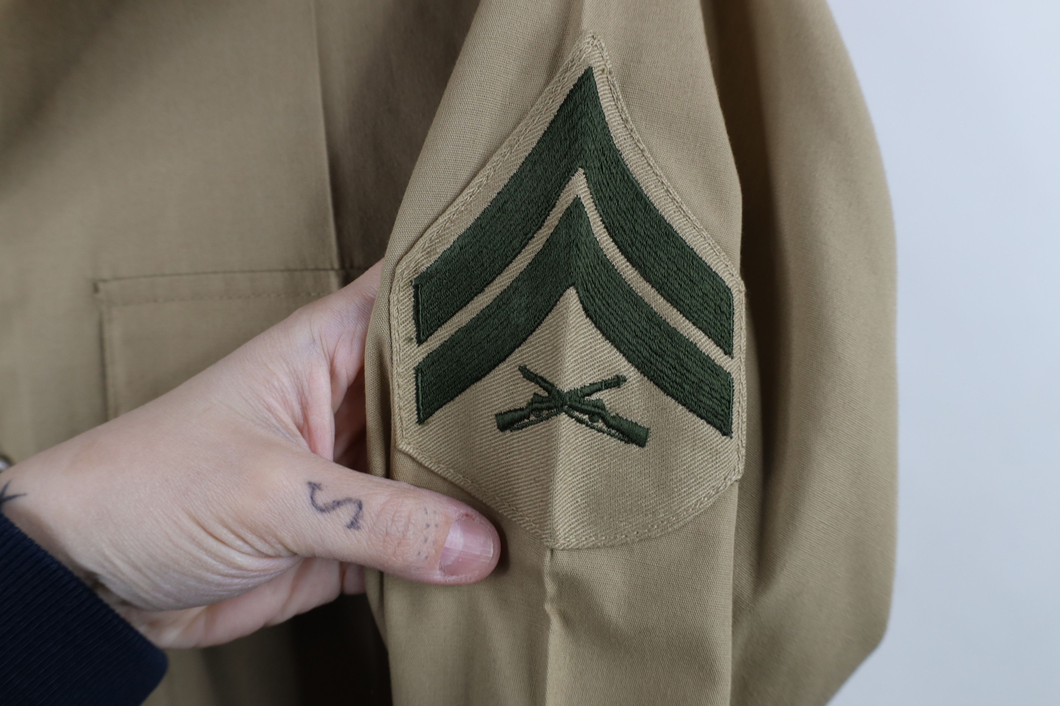 Vintage Vintage 80s Military Marines Collared Button Shirt Khaki USA Size US M / EU 48-50 / 2 - 7 Thumbnail
