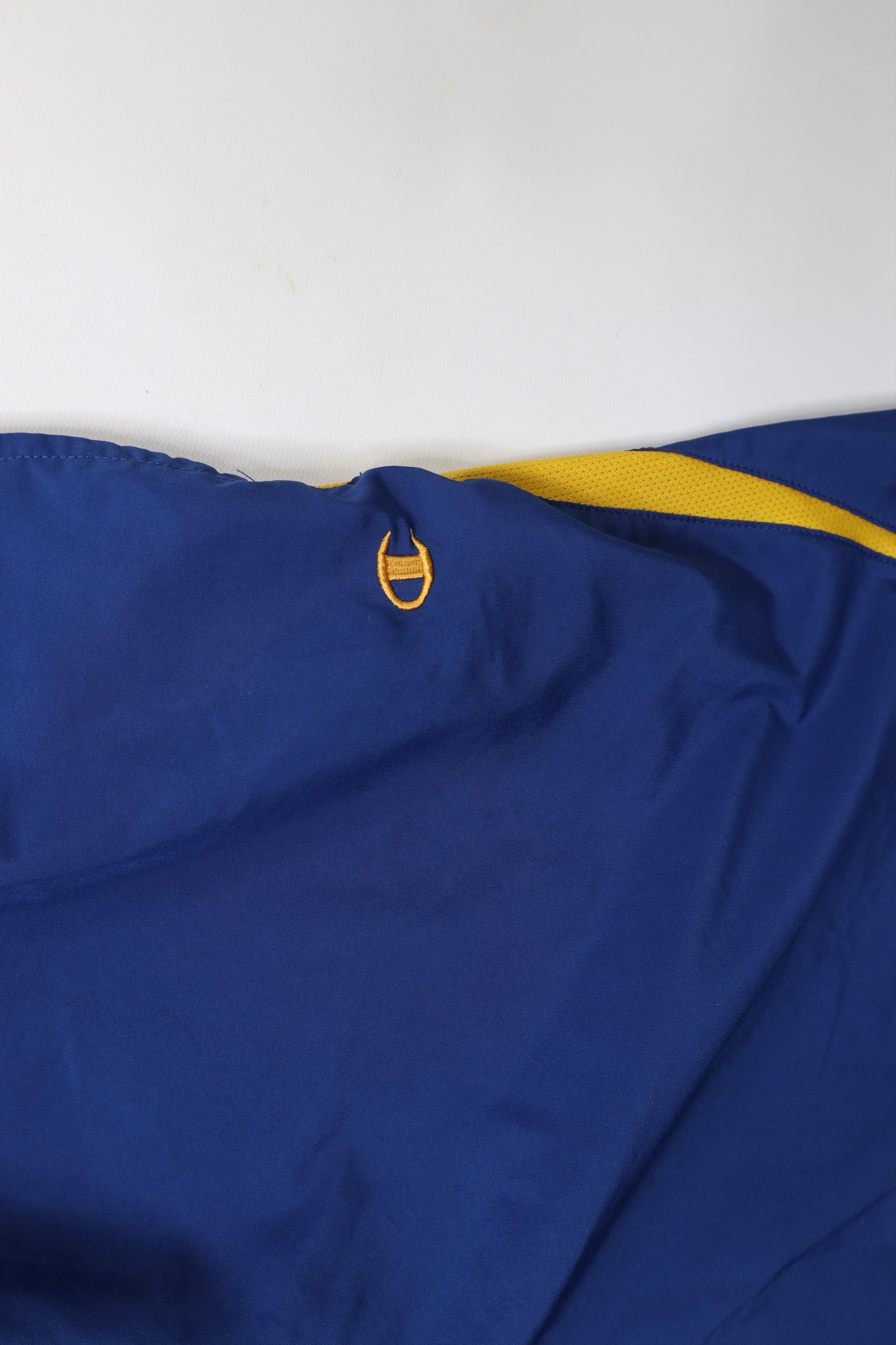 Champion × Vintage Vintage 90s Champion Classic Logo Running Soccer Shorts Blue Size US 36 / EU 52 - 5 Thumbnail