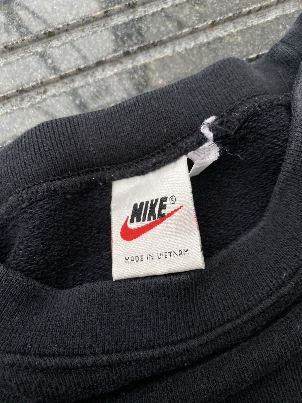Nike × Vintage 90’s NIKE RETRO SWOOSH LOGO RARE Y2K OVERSIZED SWEATSHIRT Size US XL / EU 56 / 4 - 4 Thumbnail