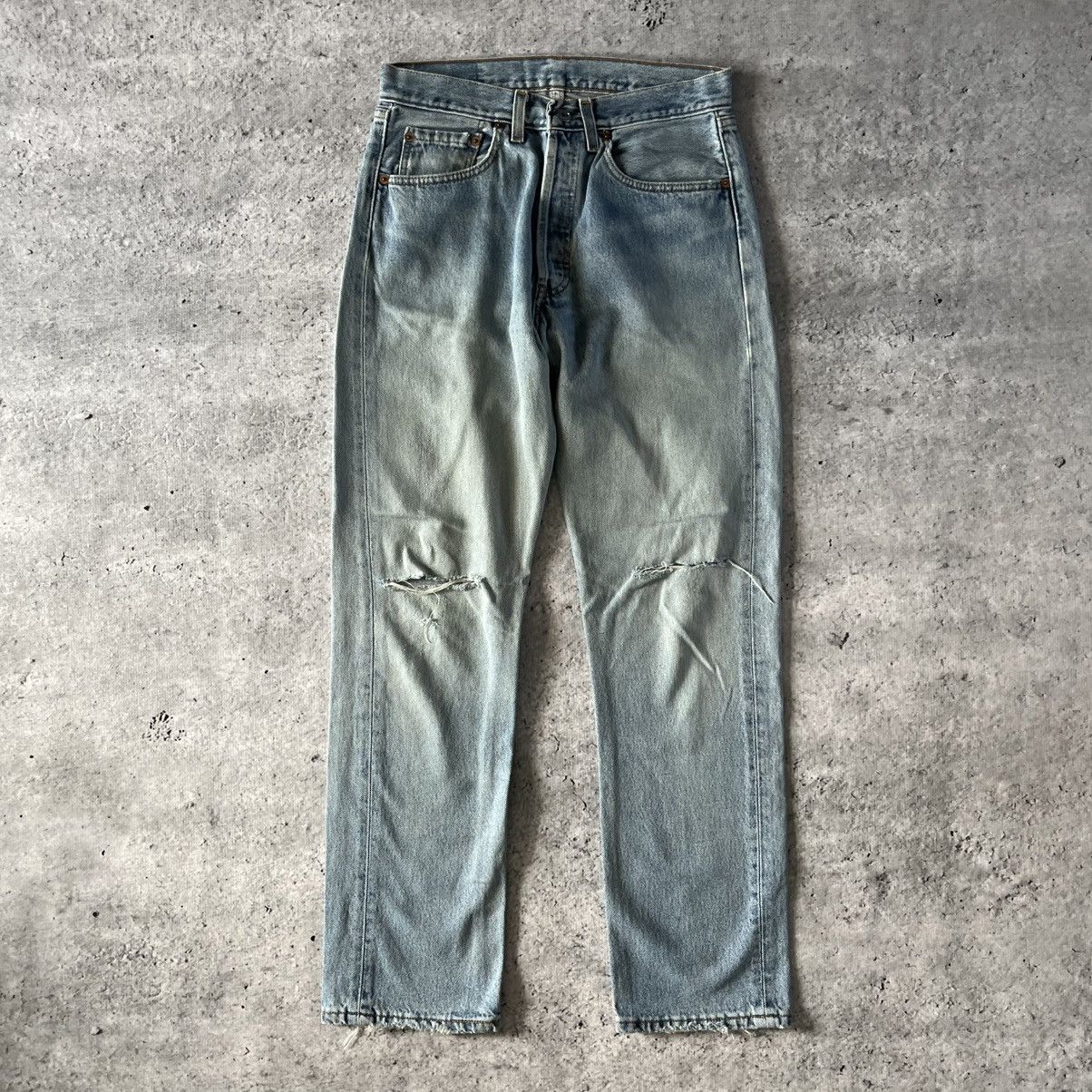 Levi's × Vintage Levis 501 washed babyblue 32x32 vintage 90s distressed Size US 32 / EU 48 - 2 Thumbnail