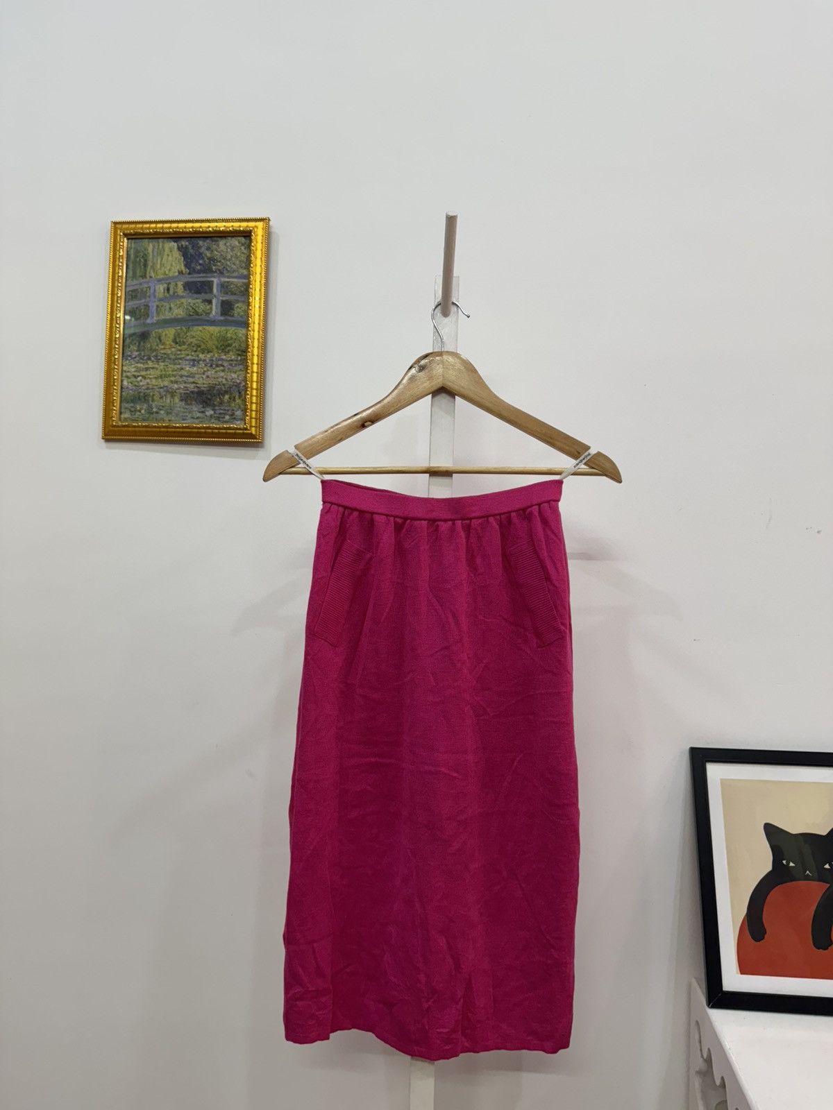 Designer × Yves Saint Laurent Pink ‘YSL’ midi skirt Size 30" / US 8 / IT 44 - 1 Thumbnail