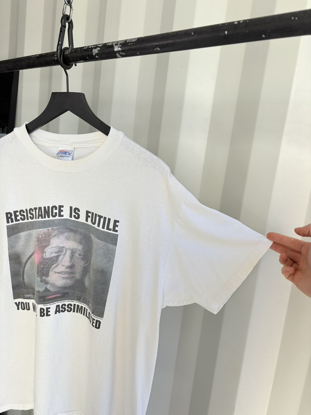 Vintage Vintage Gates Resistance is Futile Faded Shirt Grunge Band Size US XL / EU 56 / 4 - 2 Thumbnail