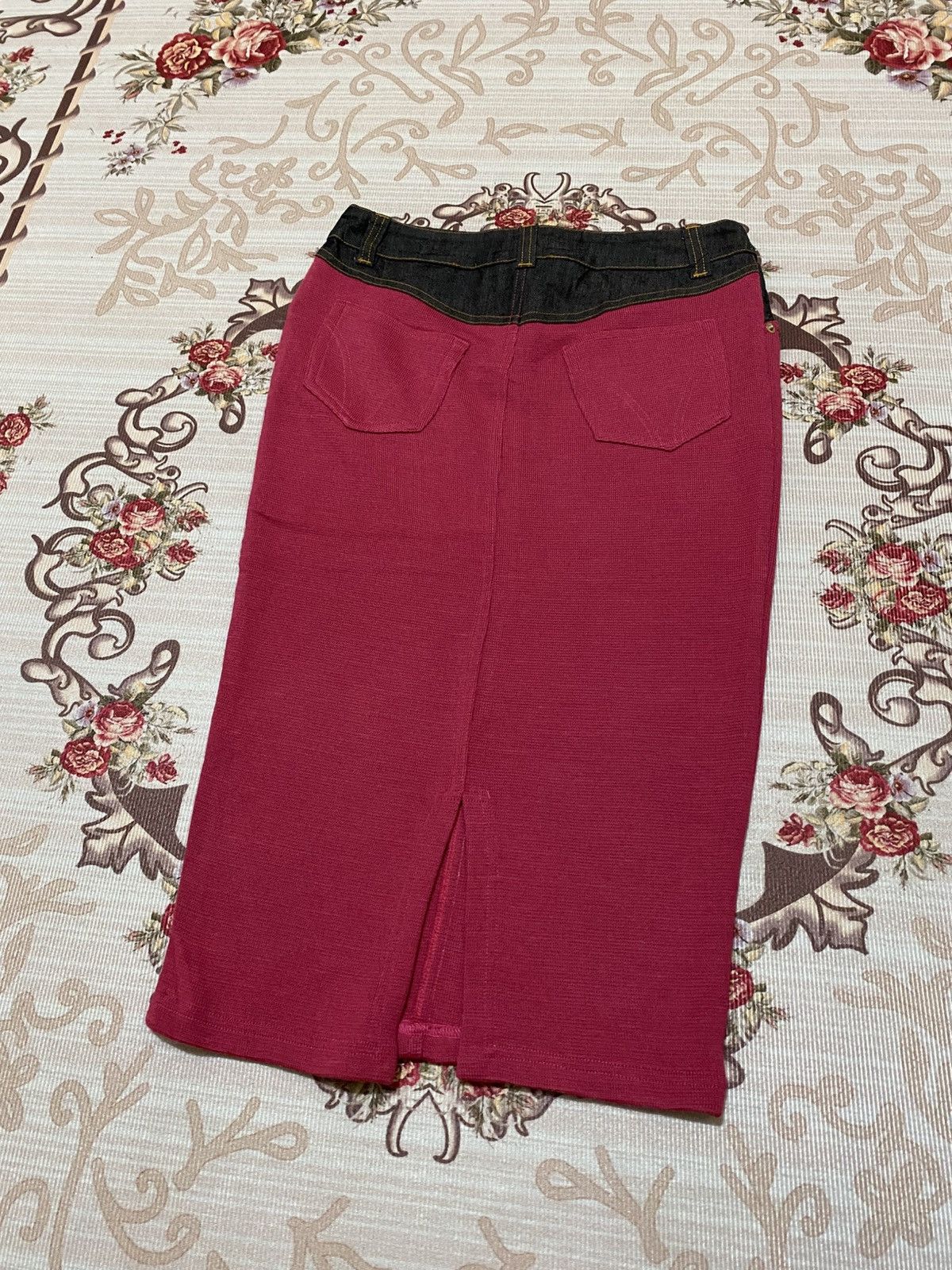 Dolce & Gabbana Dolce & Gabbana Midi Skirt Size 27" / US 4 / IT 40 - 11 Thumbnail