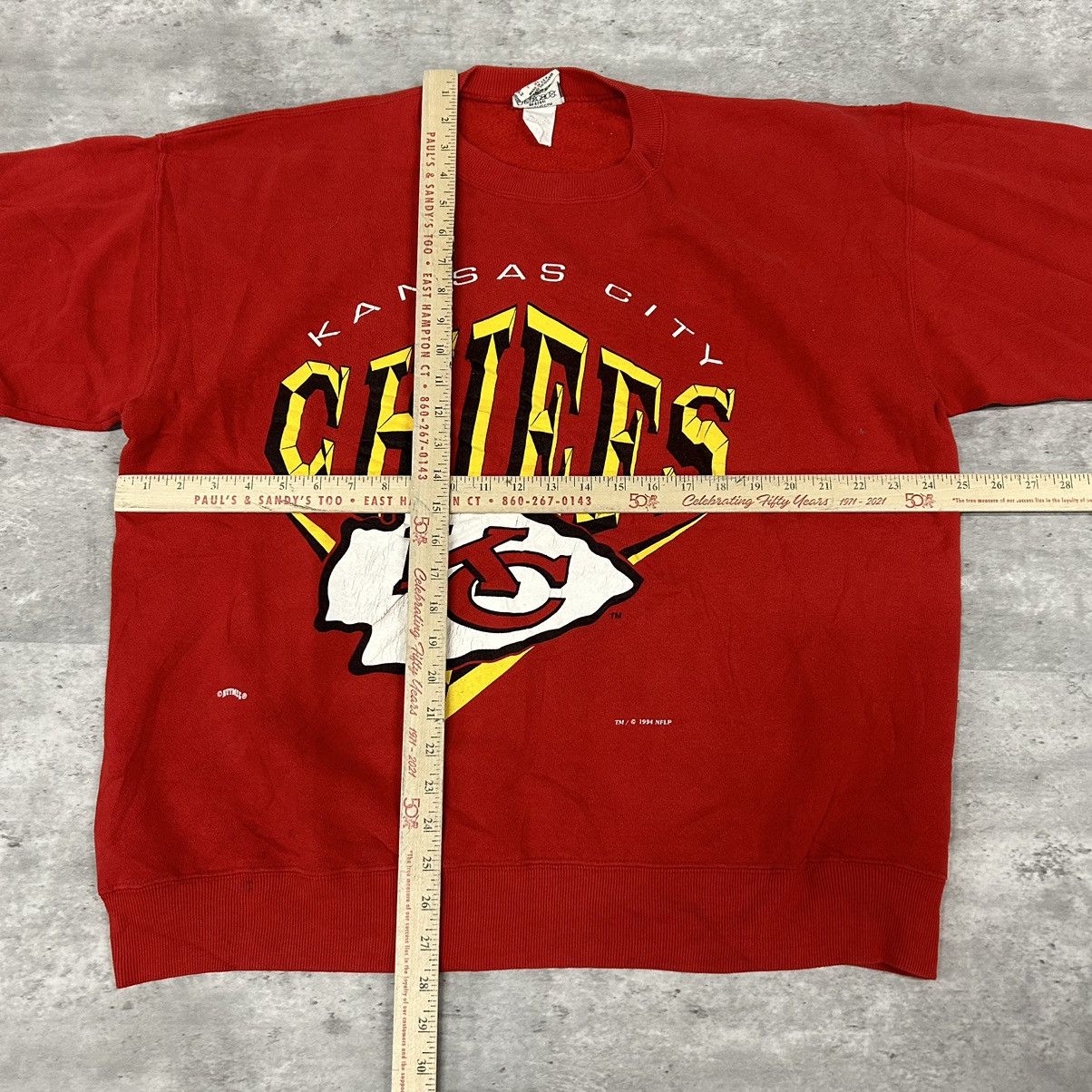 NFL × Vintage vintage Kansas City chiefs Crewneck sweatshirt sz xl Size US XL / EU 56 / 4 - 5 Thumbnail