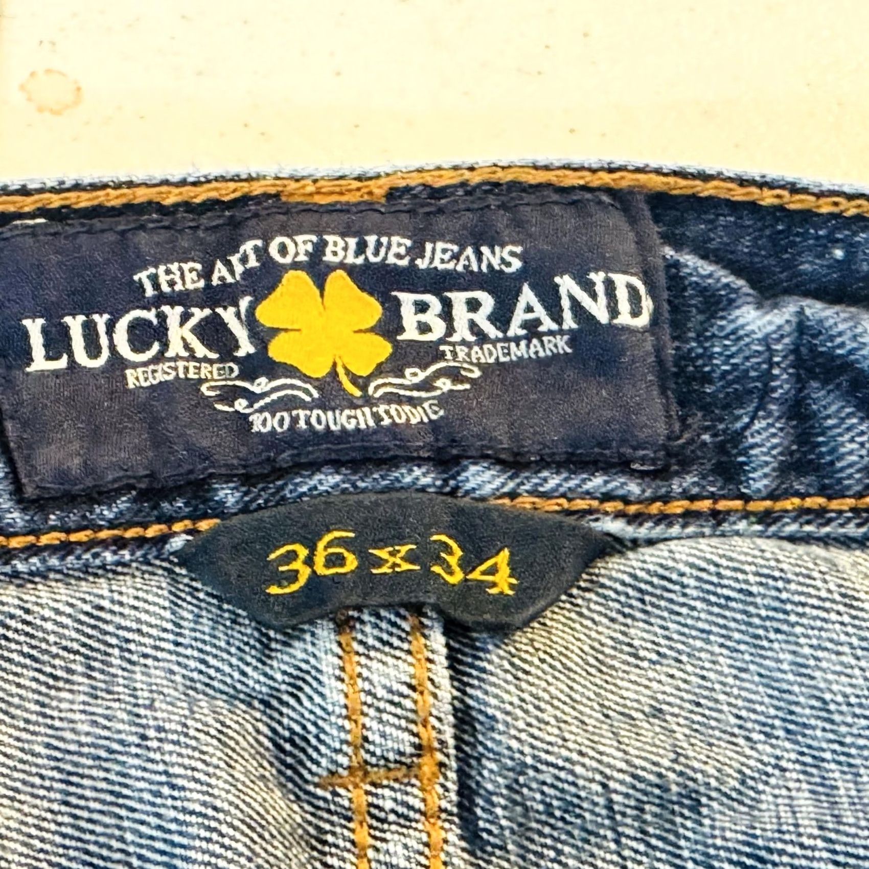 Lucky Brand Lucky Brand 221 Original Straight Jeans Mens 36x34 Blue Light Wash Denim Shirt? Size US 36 / EU 52 - 7 Thumbnail