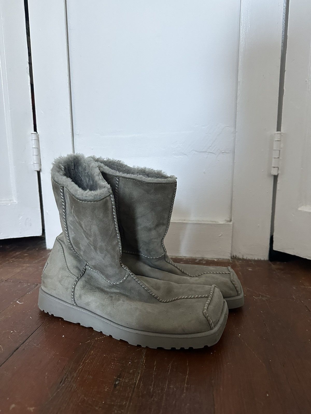 Eckhaus Latta [SOLDOUT]Eckhaus Latta Ugg Boot Grey Size US 9.5 / EU 42-43 - 1 Thumbnail