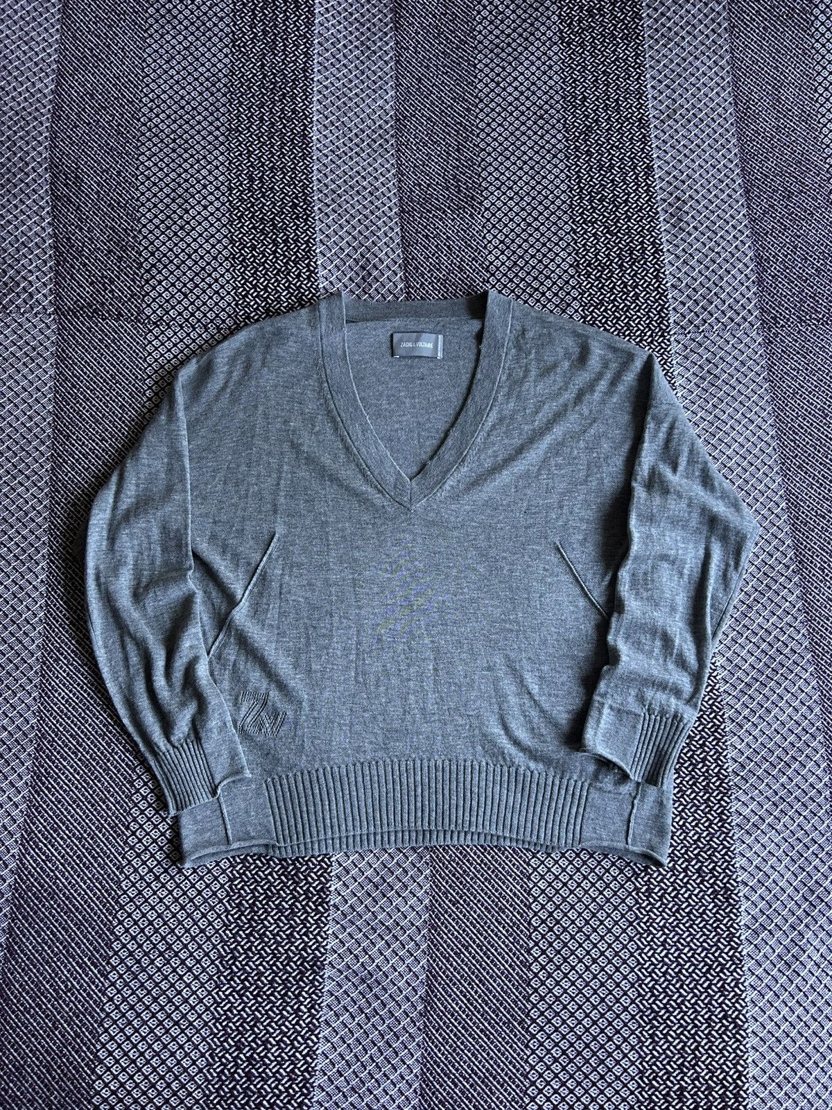 Zadig & Voltaire Vintage Zadig & Voltaire V-neck Jumper Sweater Basic Size L Size US L / EU 52-54 / 3 - 1 Thumbnail