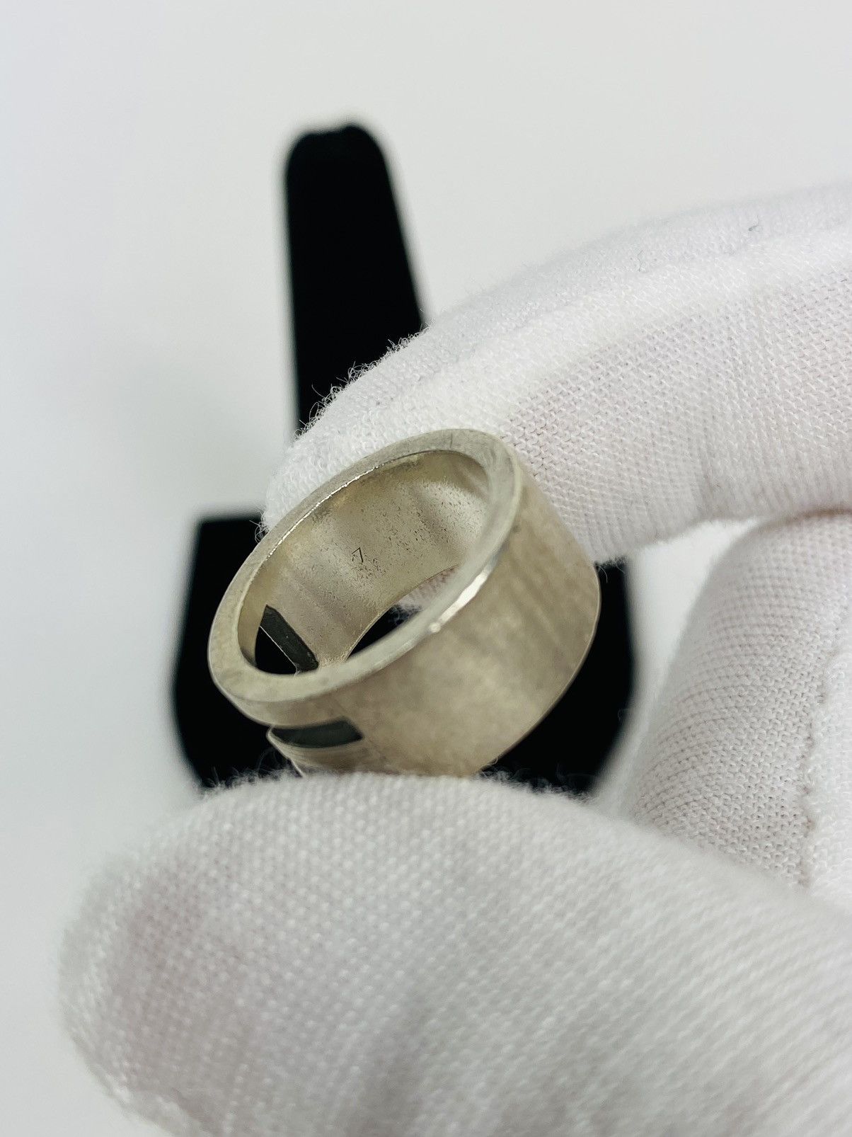 Gucci Gucci .925 Silver G Ring Size IT 7 Size ONE SIZE - 6 Thumbnail