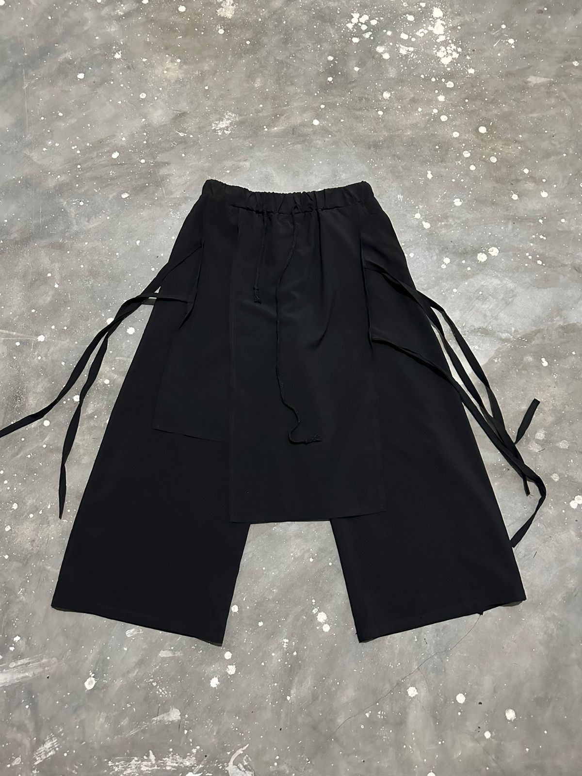 Japanese Brand 🔥Avant Garde Style Layered Cropped Pants Size US 29 - 1 Thumbnail