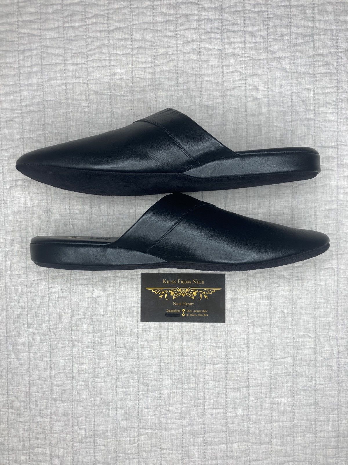 Louis Vuitton × Supreme Supreme x Louis Vuitton Hugh Slippers 'Black' Size 5 Size US 5 / EU 37 - 2 Thumbnail