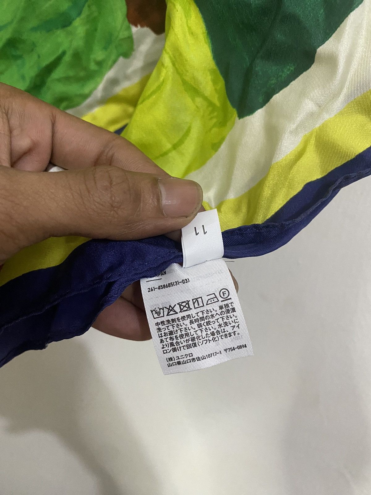 Marni × Uniqlo 🔥Rare🔥Uniqlo Marni Silk Furoshiki Womens Scarf 53 Green Size ONE SIZE - 6 Thumbnail