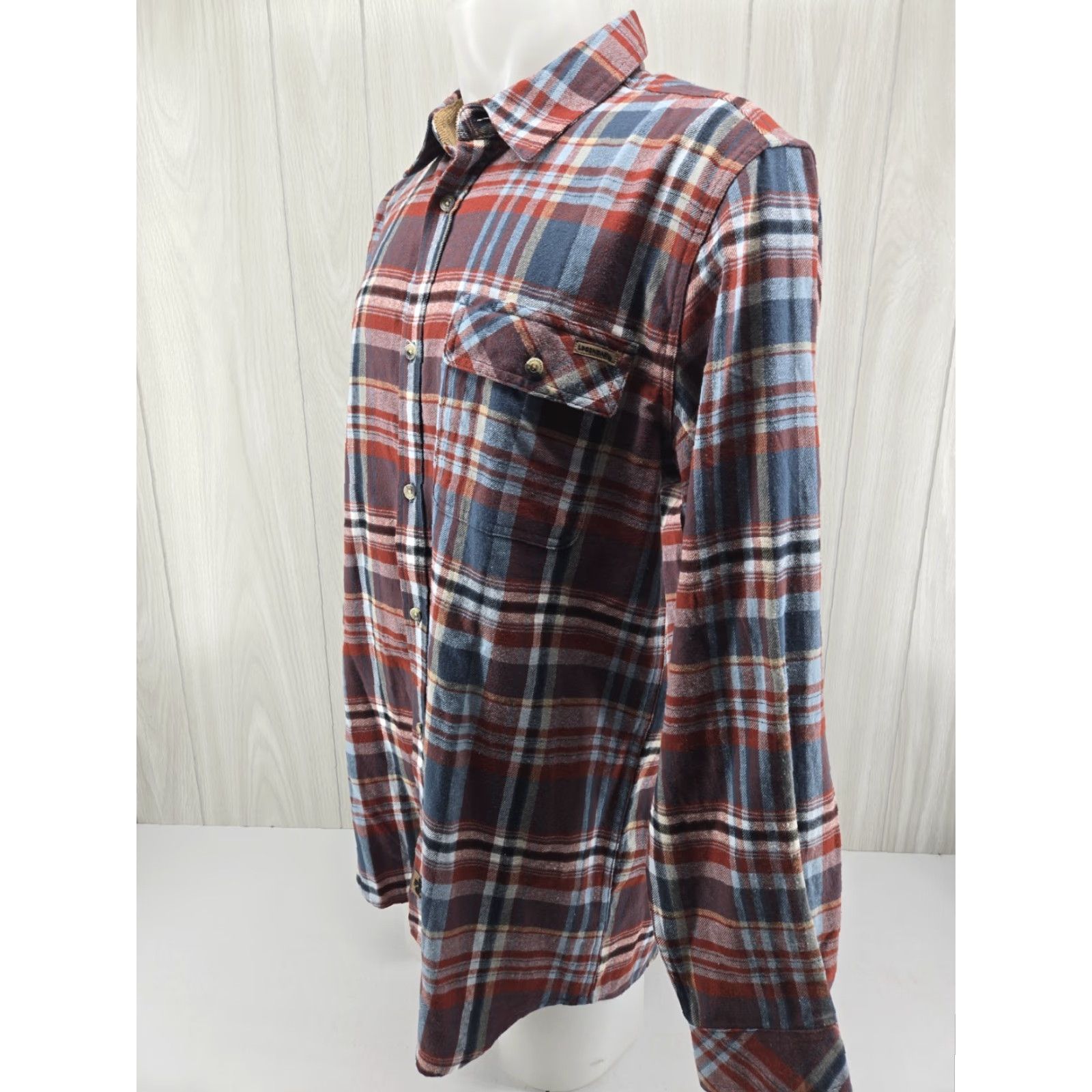 Vintage Legendary Whitetails Shirt Long Sleeve Flannel Button-Up Cotton Red Blue Plaid LT Big & Tall Mens Size US L / EU 52-54 / 3 - 4 Thumbnail