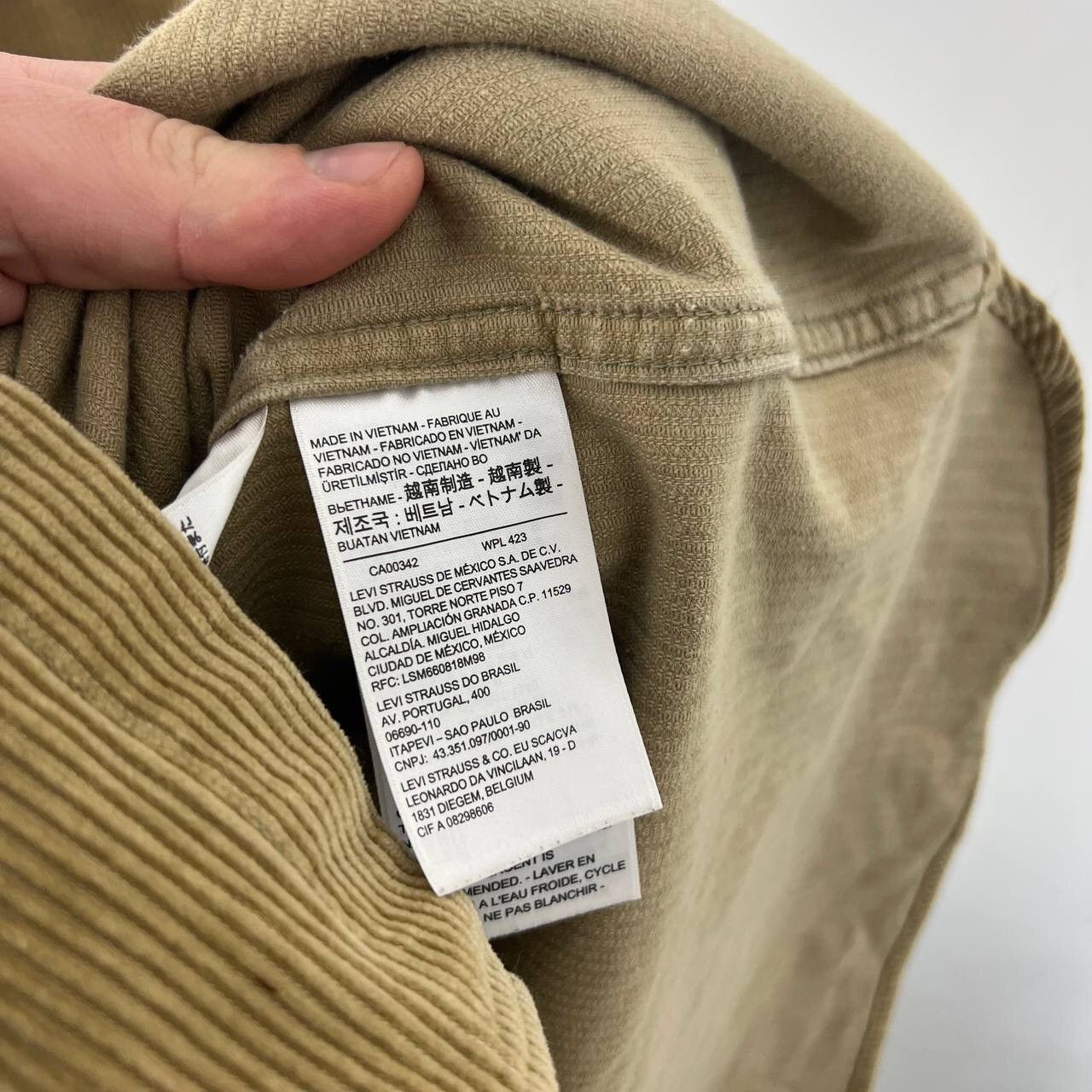 Levi's Corduroy Vintage Levi’s Shirt Button Up Old Money Overshot Size US M / EU 48-50 / 2 - 5 Thumbnail