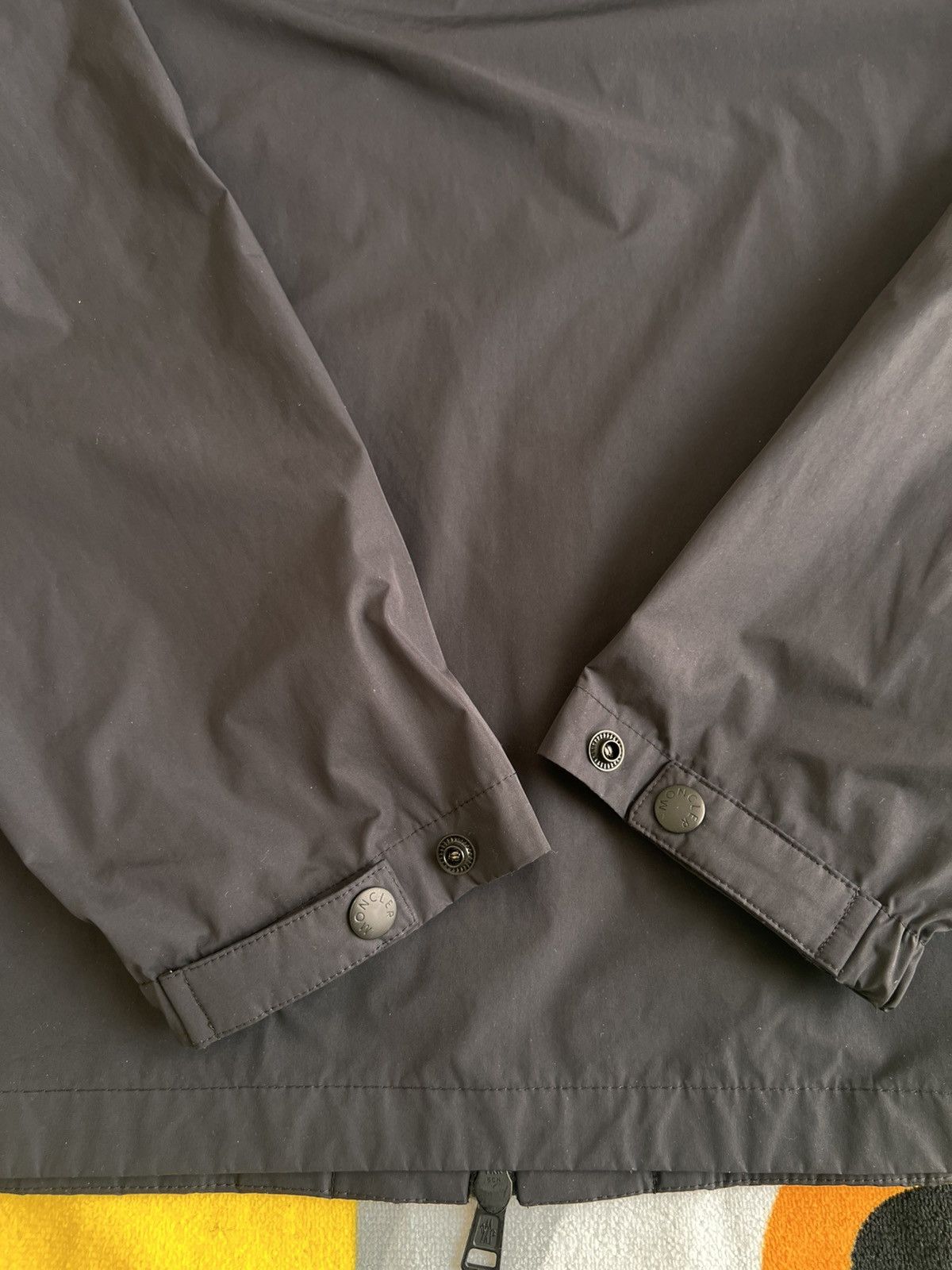 Moncler L Moncler Carles lightweight Jacket Black wind hood zip logo Size US L / EU 52-54 / 3 - 20 Thumbnail