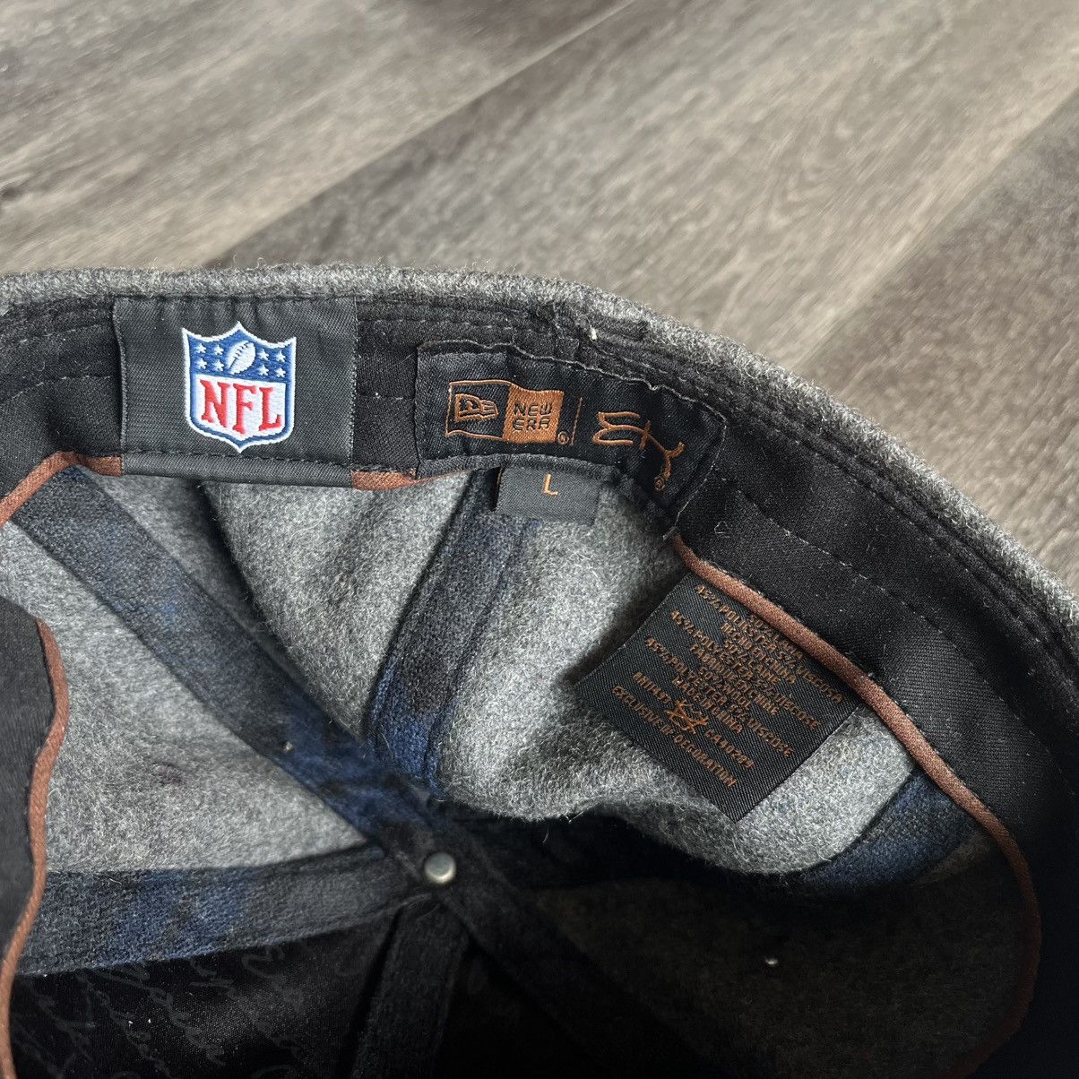 NFL × New Era × Vintage NFL x New Era EK New England Patriots Melton Logo Fitted Hat Size ONE SIZE - 6 Thumbnail