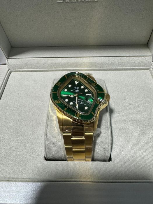 Laarvee LAARVEE GOLDEN PRECISION STEEL: GREEN BEZEL & GREEN DIAL