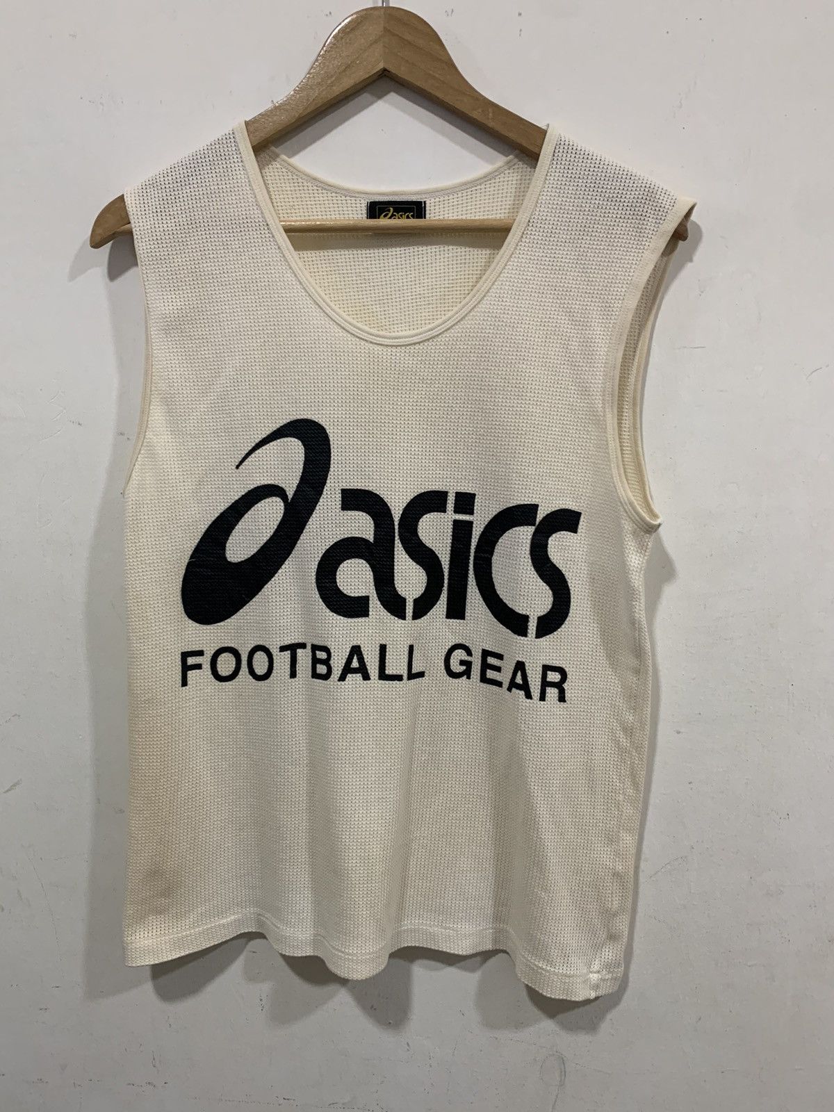 Asics Vintage Asics Football Gear Training Shirt Size US M / EU 48-50 / 2 - 1 Thumbnail