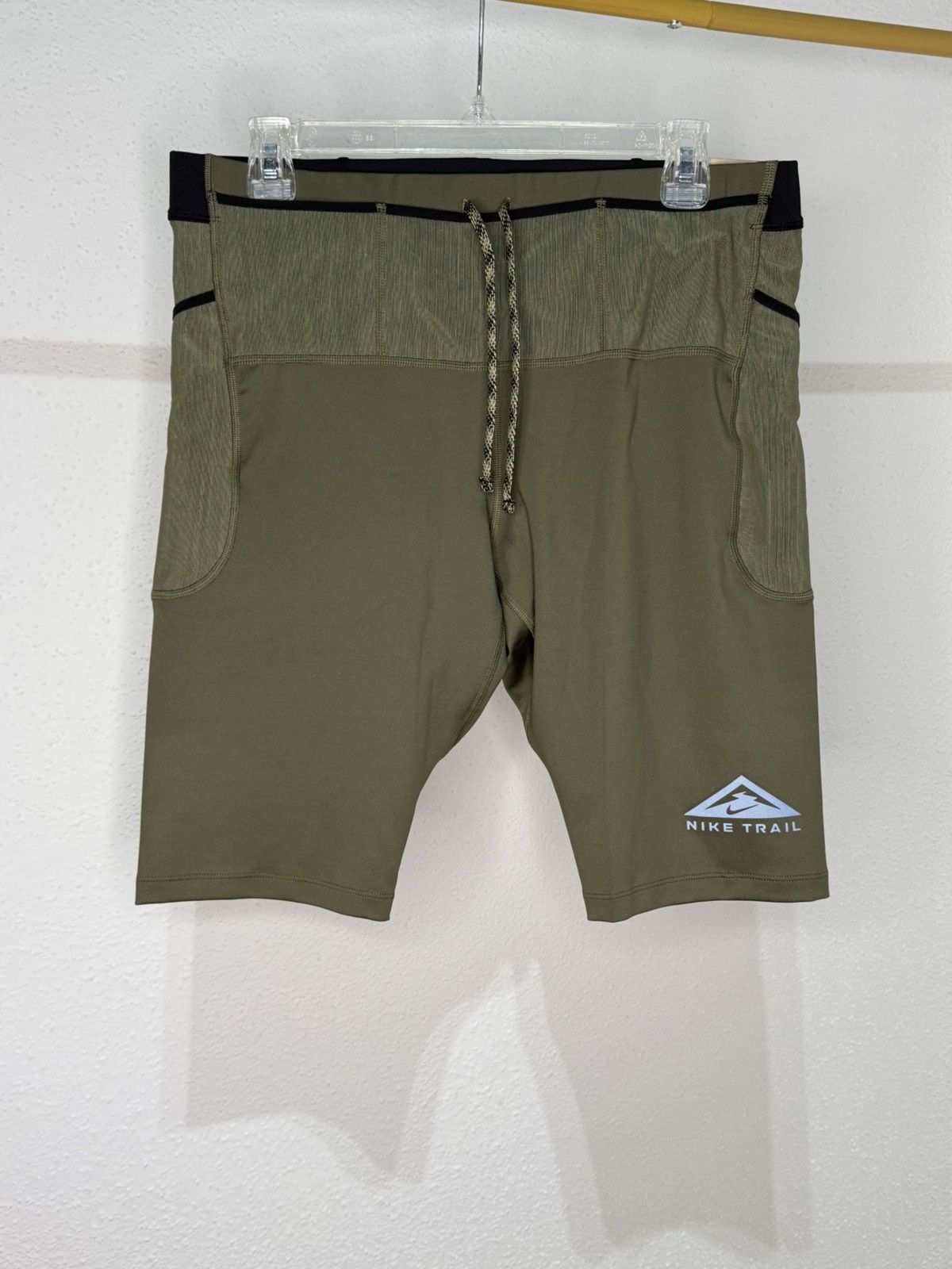Nike NIKE Dri-Fit Trail Lava Loops 1/2 Running Tight Shorts Size US 38 / EU 54 - 1 Thumbnail