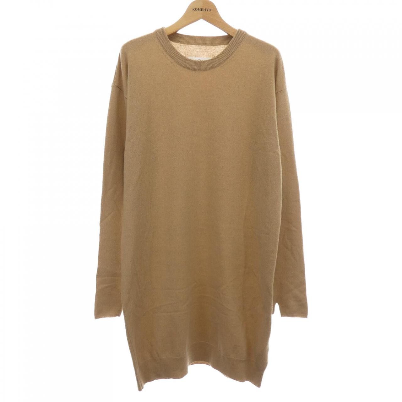 Maison Margiela Maison Margiela Maison Margiela Cashmere Blend Knitwear Textile Tops S51CU0212 DUTY FREE for USA Size ONE SIZE - 1 Thumbnail