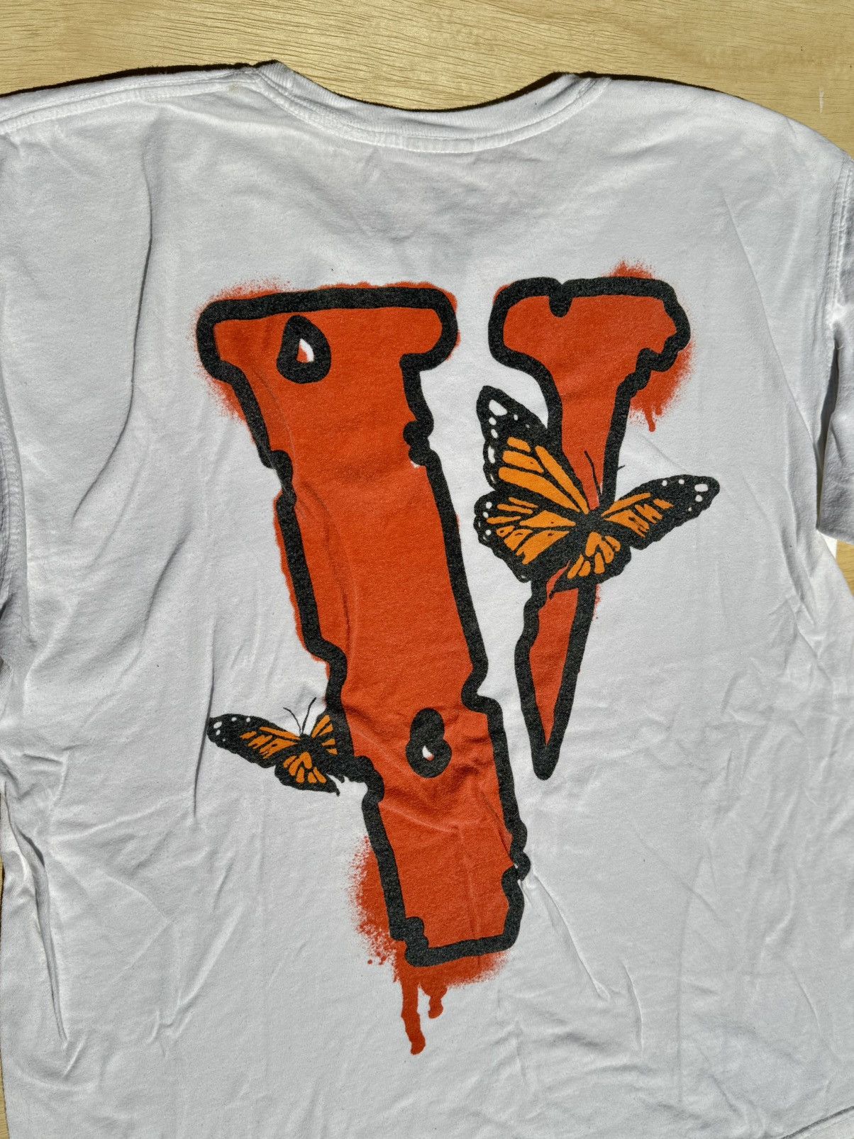 999 Club × Rap Tees × Vlone Vlone x Juice Wrld 999 Butterfly Tee Size US L / EU 52-54 / 3 - 2 Thumbnail