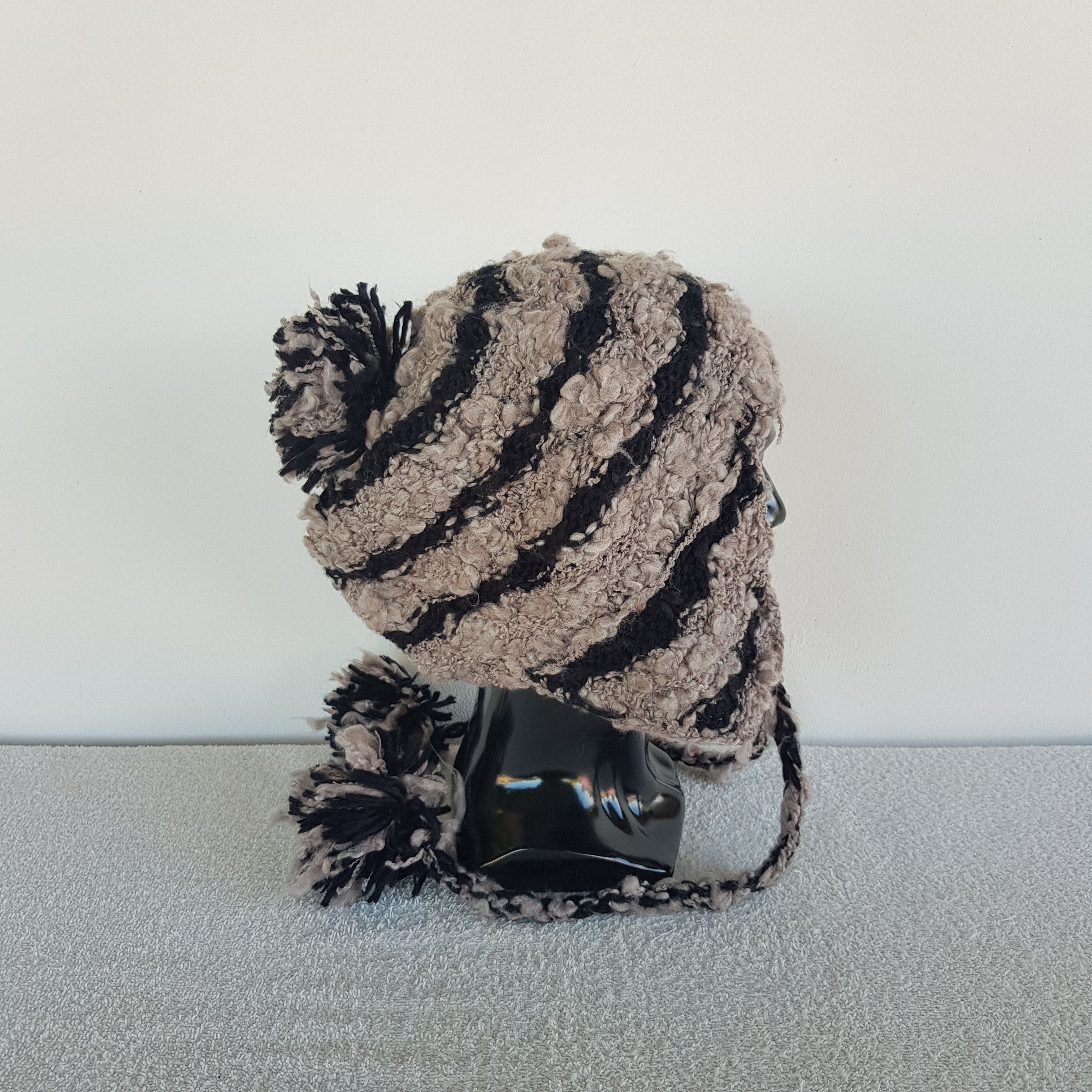 Other Vintage Japanese Homeless Earflap Beanie Ribbed Caps Hats. Size ONE SIZE - 3 Thumbnail
