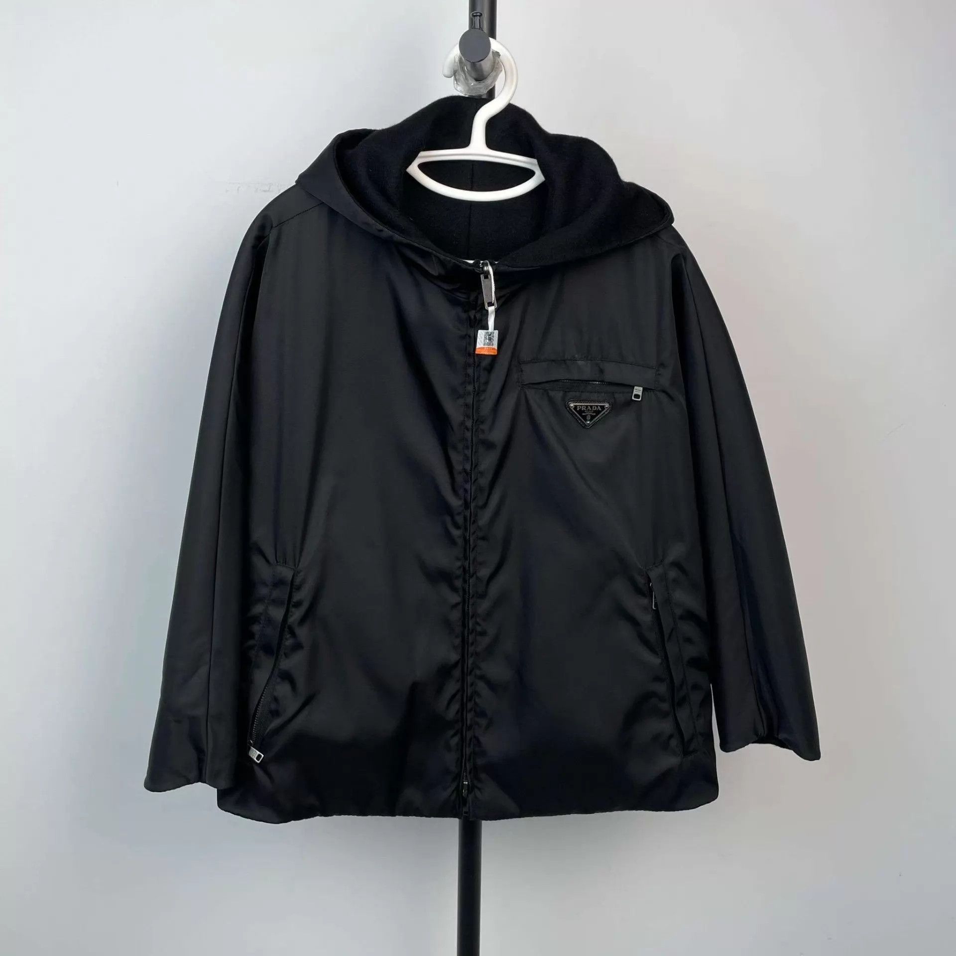Prada Prada 98 New Nylon Double-Face Black Jacket 38 Size XS / US 0-2 / IT 36-38 - 1 Thumbnail