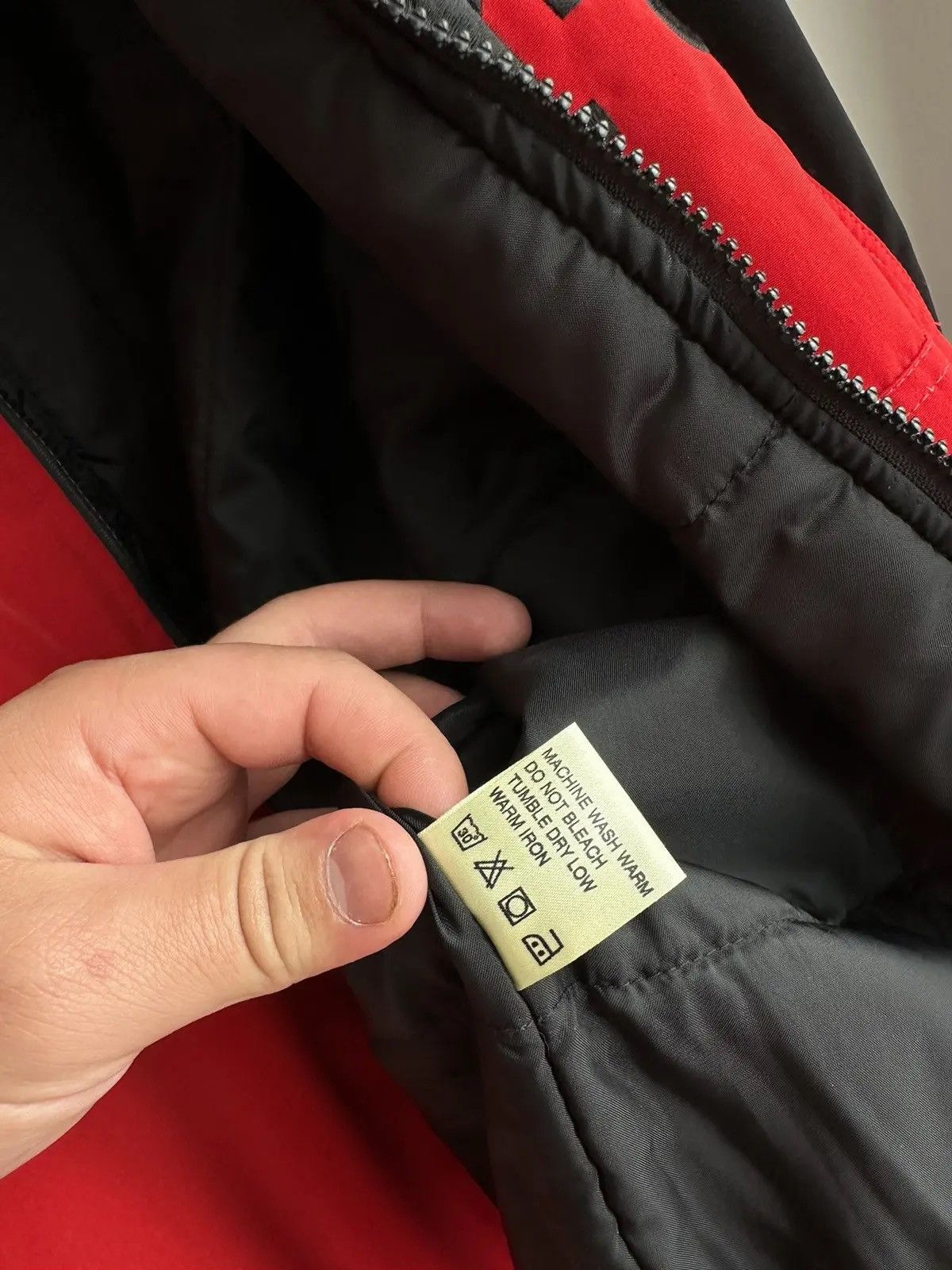 Ferrari × Formula 1 Vintage Ferrari Racing Red Formula Uno Jacket Size US M / EU 48-50 / 2 - 21 Thumbnail