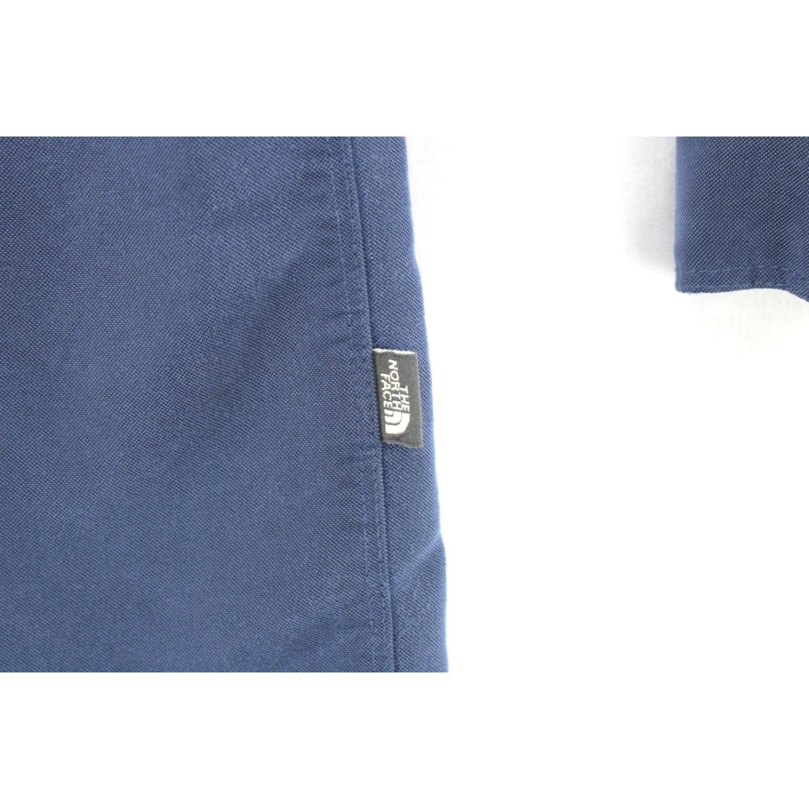 The North Face The North Face Modal Blend Shirt Mens XL Blue Long Sleeve Button-Down Hike 90s Dad Gorpcore Cabincore Outdoors Shirt Size US XL / EU 56 / 4 - 5 Thumbnail