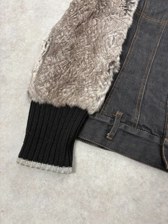 Dolce & Gabbana 2000s Dolce & Gabbana Navy Denim Buttoned Fur Arms Jacket Size US S / EU 44-46 / 1 - 8 Thumbnail