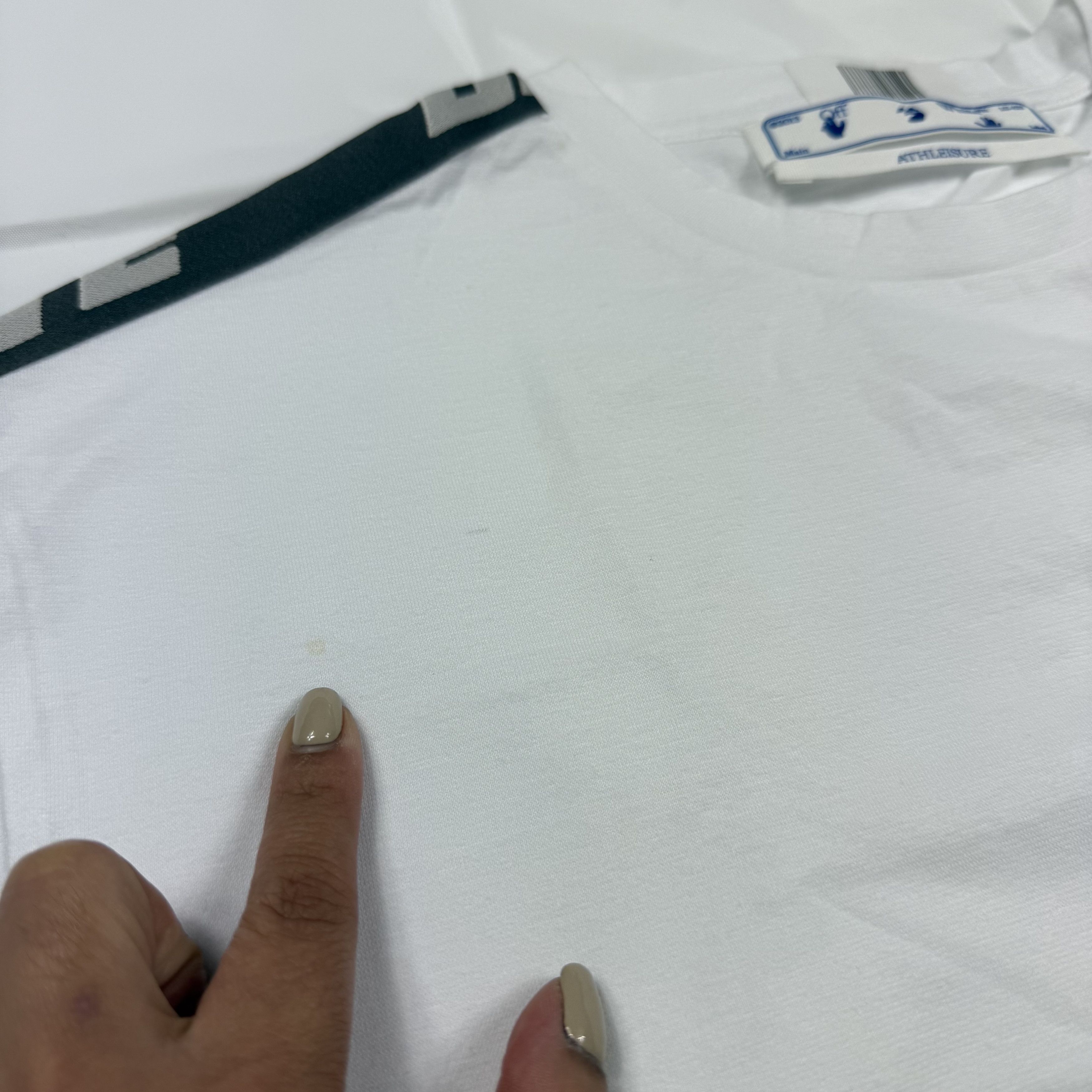 Off-White Off-White Athleisure White T-Shirt Logo Shoulder Tape Size US L / EU 52-54 / 3 - 5 Thumbnail