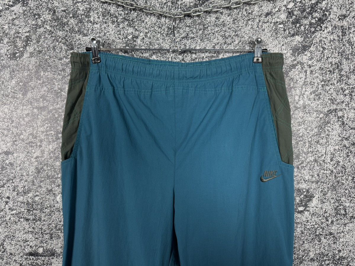Nike Nike Air Vintage TrackSuit Sports Jacket And Pants Size L Size US L / EU 52-54 / 3 - 15 Thumbnail