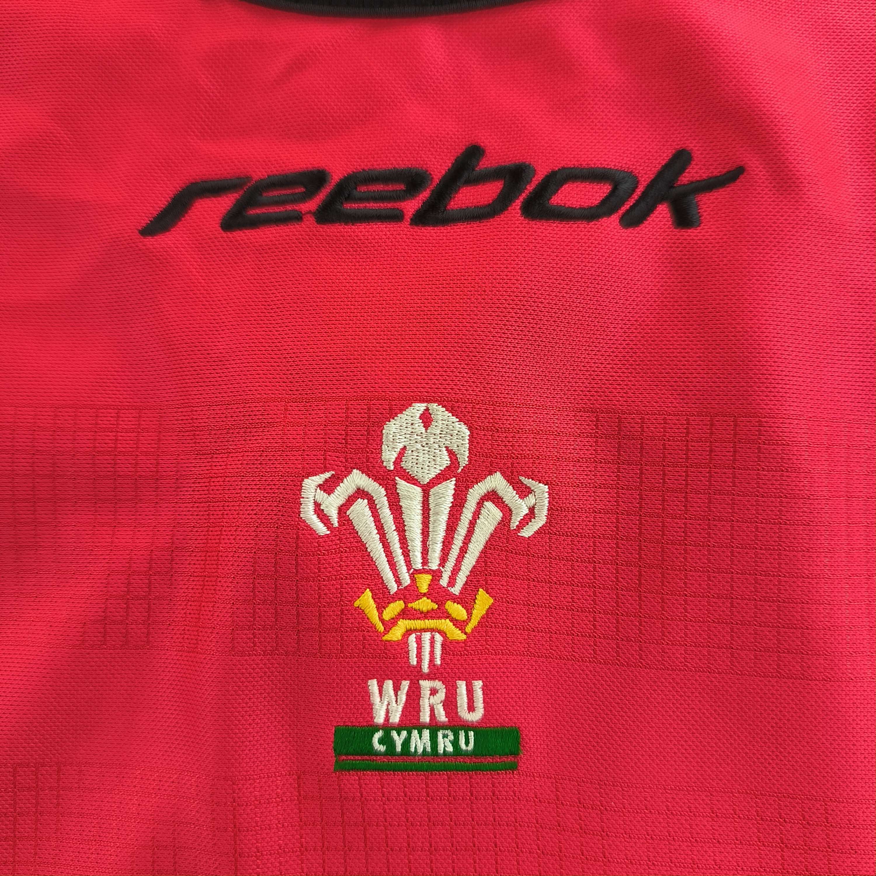 Reebok Wales 2005 Reebok training rugby jersey shirt size L Size US L / EU 52-54 / 3 - 3 Thumbnail