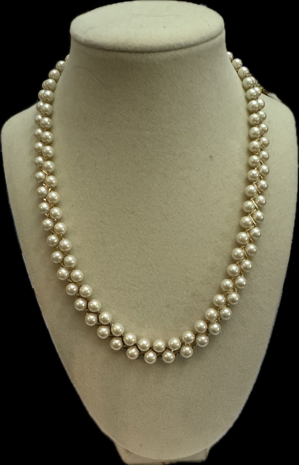 Other Avon faux pearl braided necklace white gold tone 16.5" Size ONE SIZE - 1 Thumbnail
