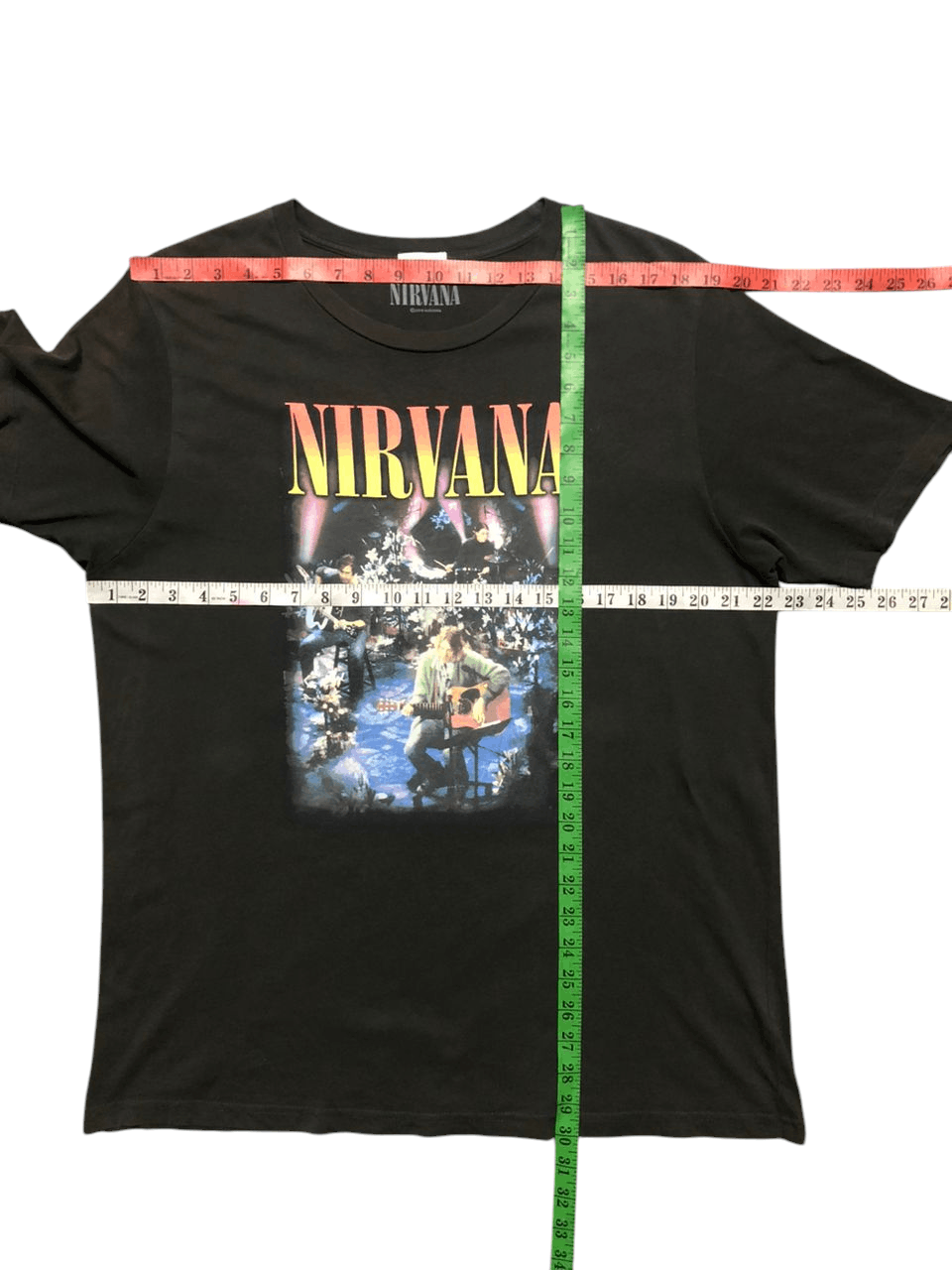 Nirvana Nirvana x GU Unplugged In New York T-shirt Sunfaded Faded Size US L / EU 52-54 / 3 - 15 Thumbnail