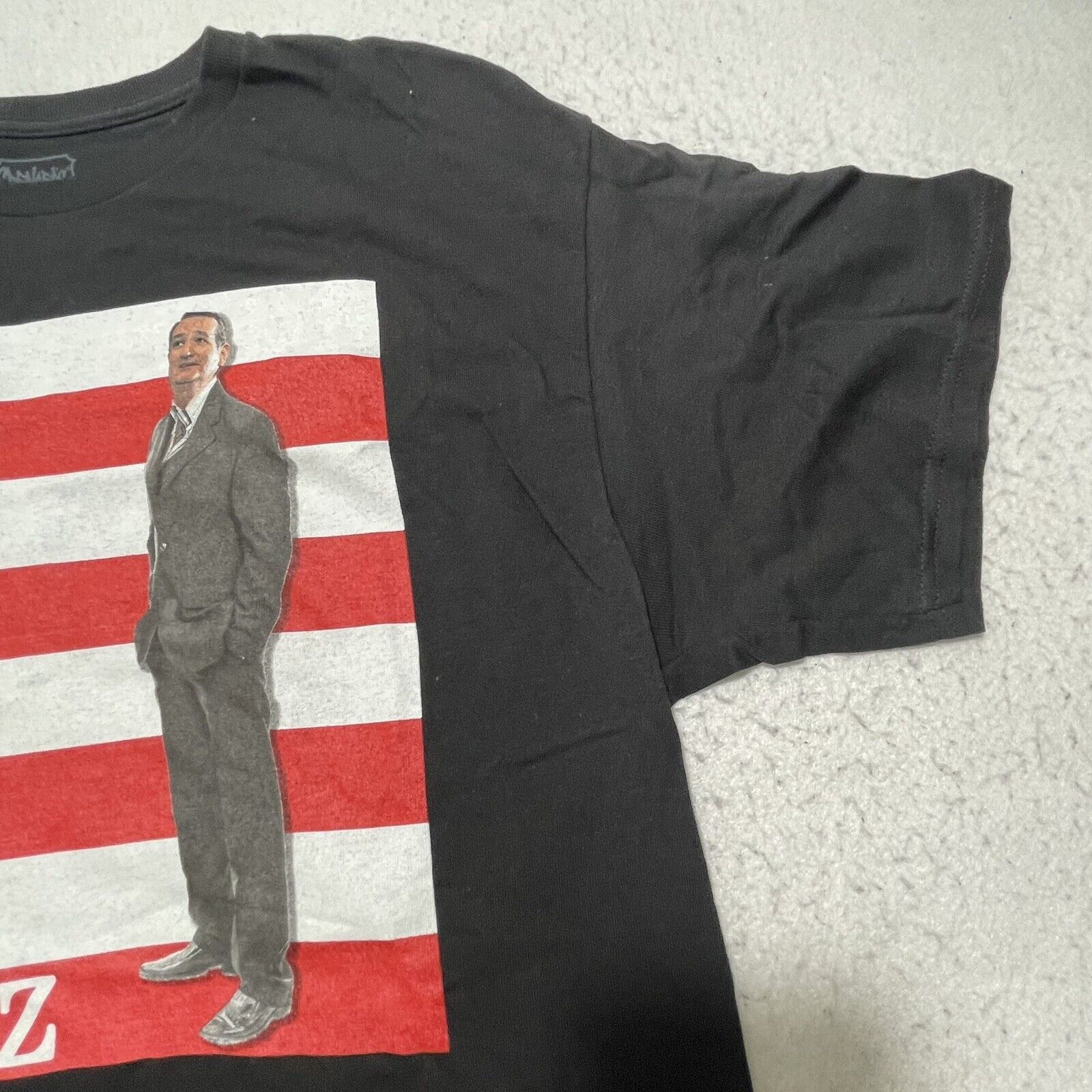 Other Spencer's Ted Cruz 2016 Born Near The USA Flag Tee Size US L / EU 52-54 / 3 - 3 Thumbnail