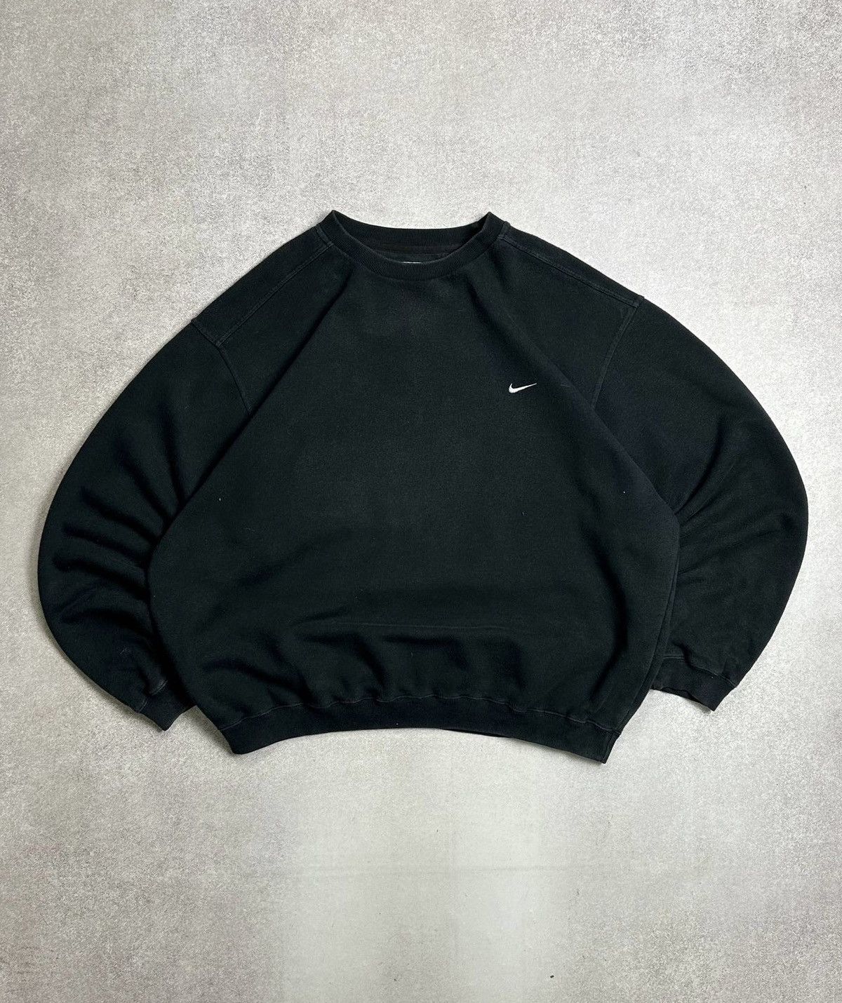 Nike Vintage 90s Nike Swoosh Boxy Sweatshirt Rare L Size US L / EU 52-54 / 3 - 1 Thumbnail