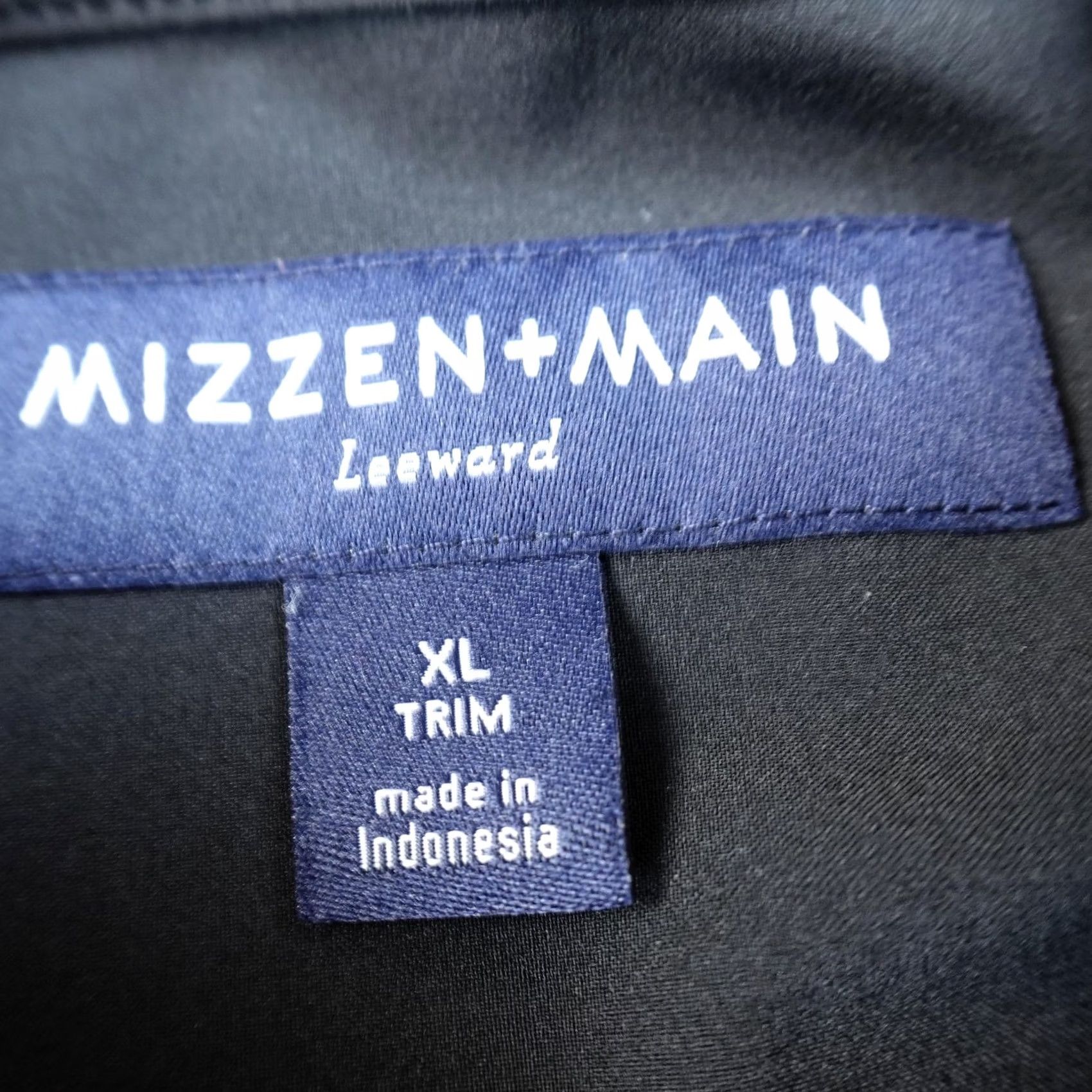 Mizzen+Main Mizzen+Main Shirt Mens XL Black Leeward Trim Stretch Dress Button Up Performance Shirt Size 46R - 4 Thumbnail