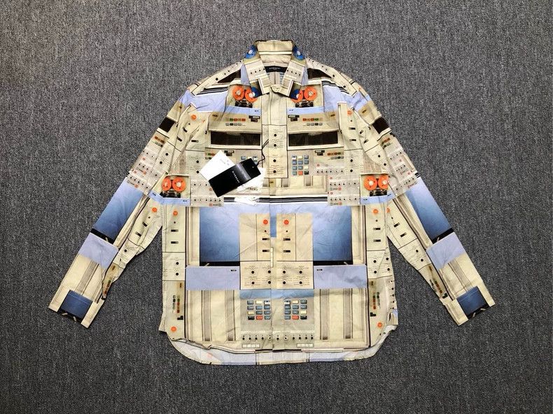 Givenchy Givenchy Size 39Robot Digital Direct Print Shirt 2506-Nexta Size US M / EU 48-50 / 2 - 1 Thumbnail