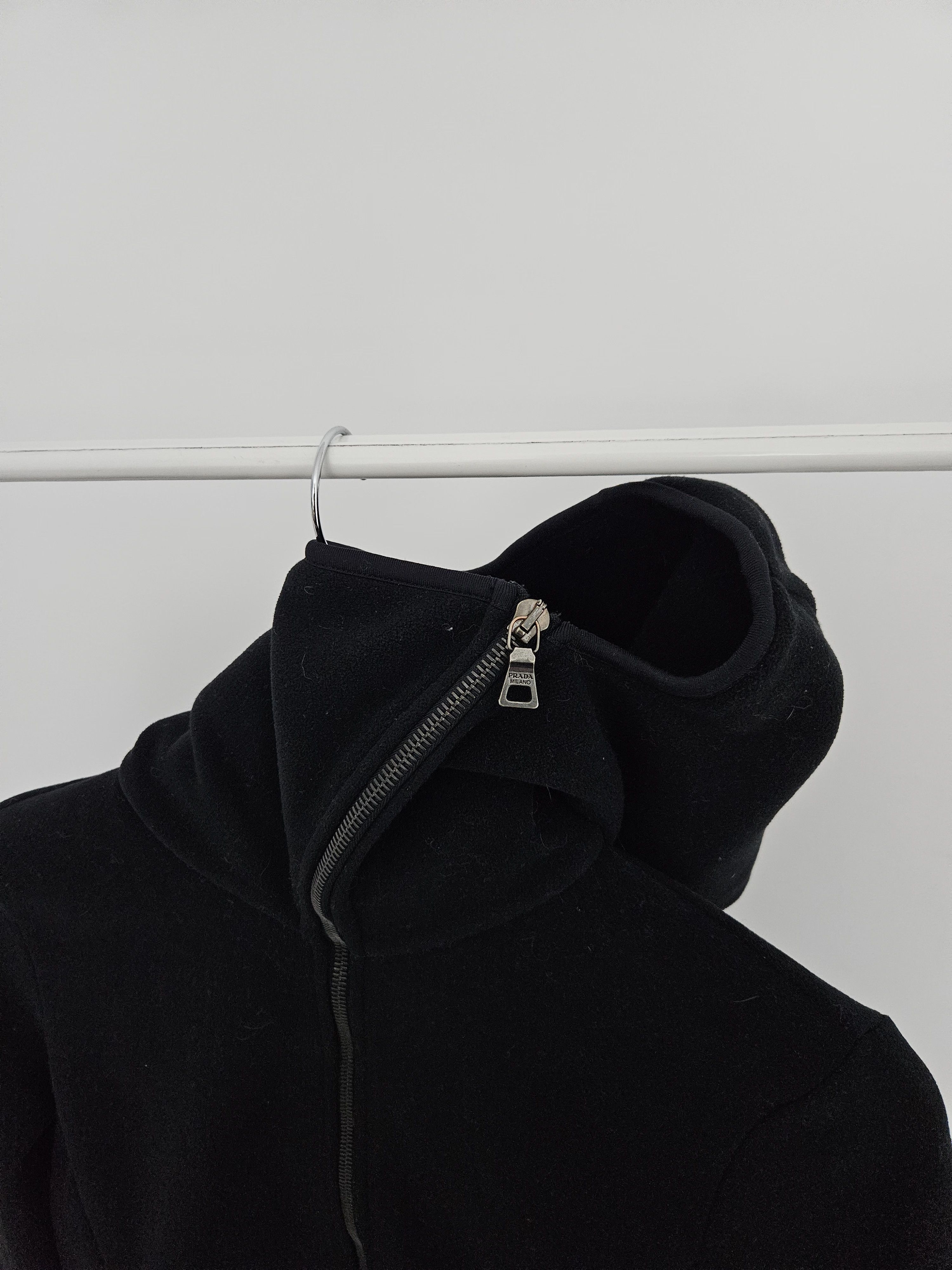 Prada Prada sport red tab ninja fleece hoodie asymmetric zip Size M / US 6-8 / IT 42-44 - 5 Thumbnail