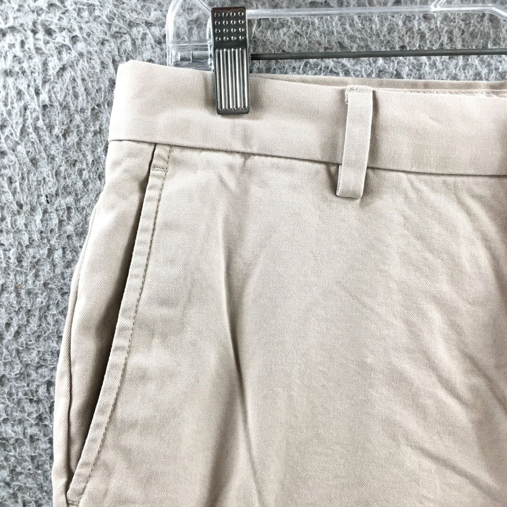 Banana Republic Banana Republic Aiden Chino Pants Mens 32x30 Beige Cotton Regular Fit Casual Shirt? Size US 32 / EU 48 - 3 Thumbnail