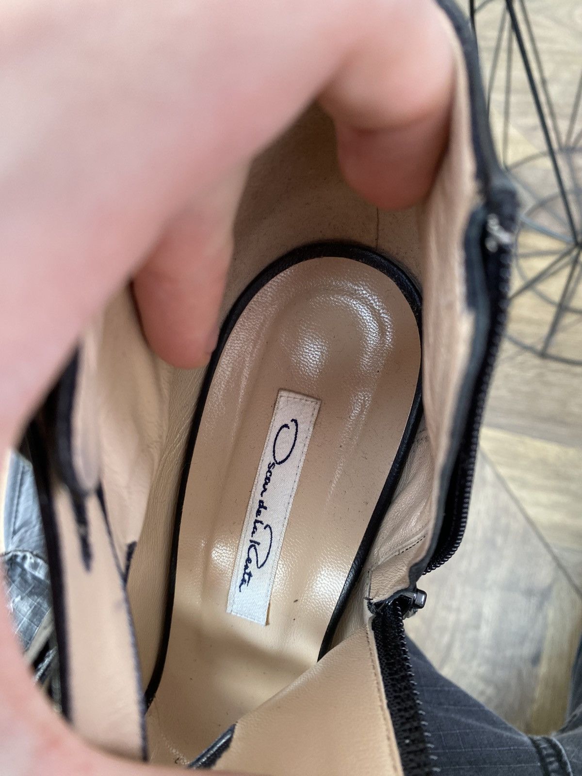 Oscar De La Renta Vintage Oscar de la Renta Leather Caged Ankle Length Sandals Size US 9.5 / IT 39.5 - 7 Thumbnail
