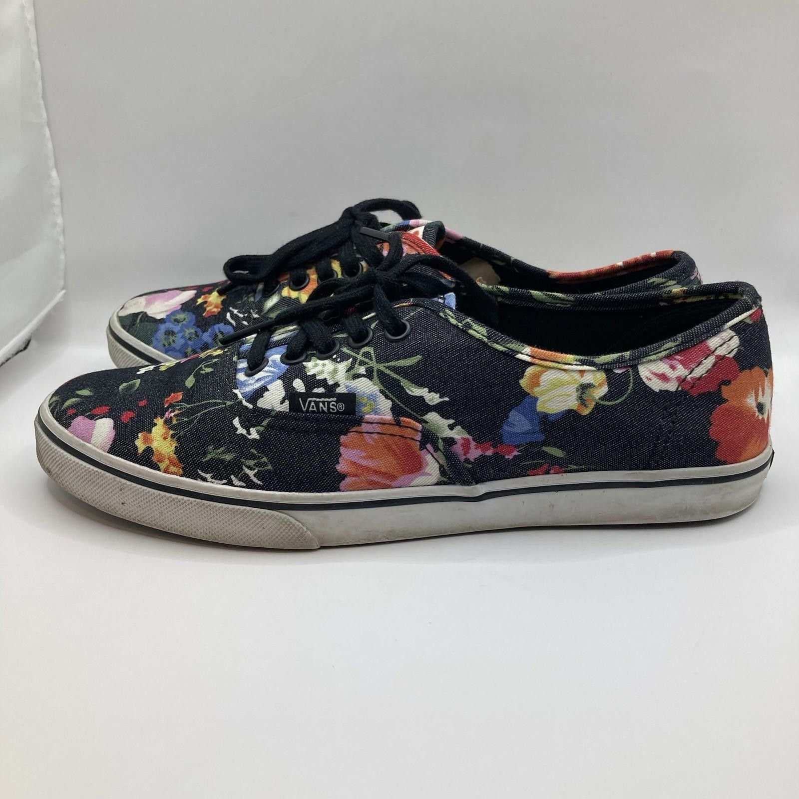Vans Women’s Size 7 Vans Black Flowers Low Top Canvas Sneakers Size US 7 / IT 37 - 4 Thumbnail