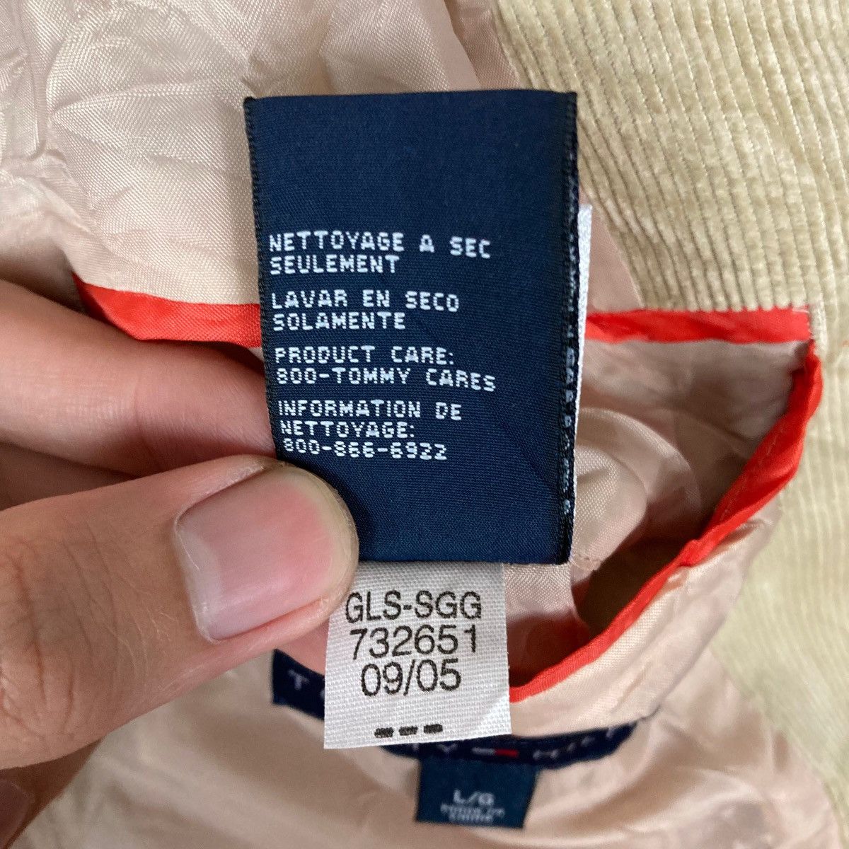 Tommy Hilfiger Vintage Tommy Hilfiger Flat Button Corduroy Blazer Coat Size US L / EU 52-54 / 3 - 9 Thumbnail