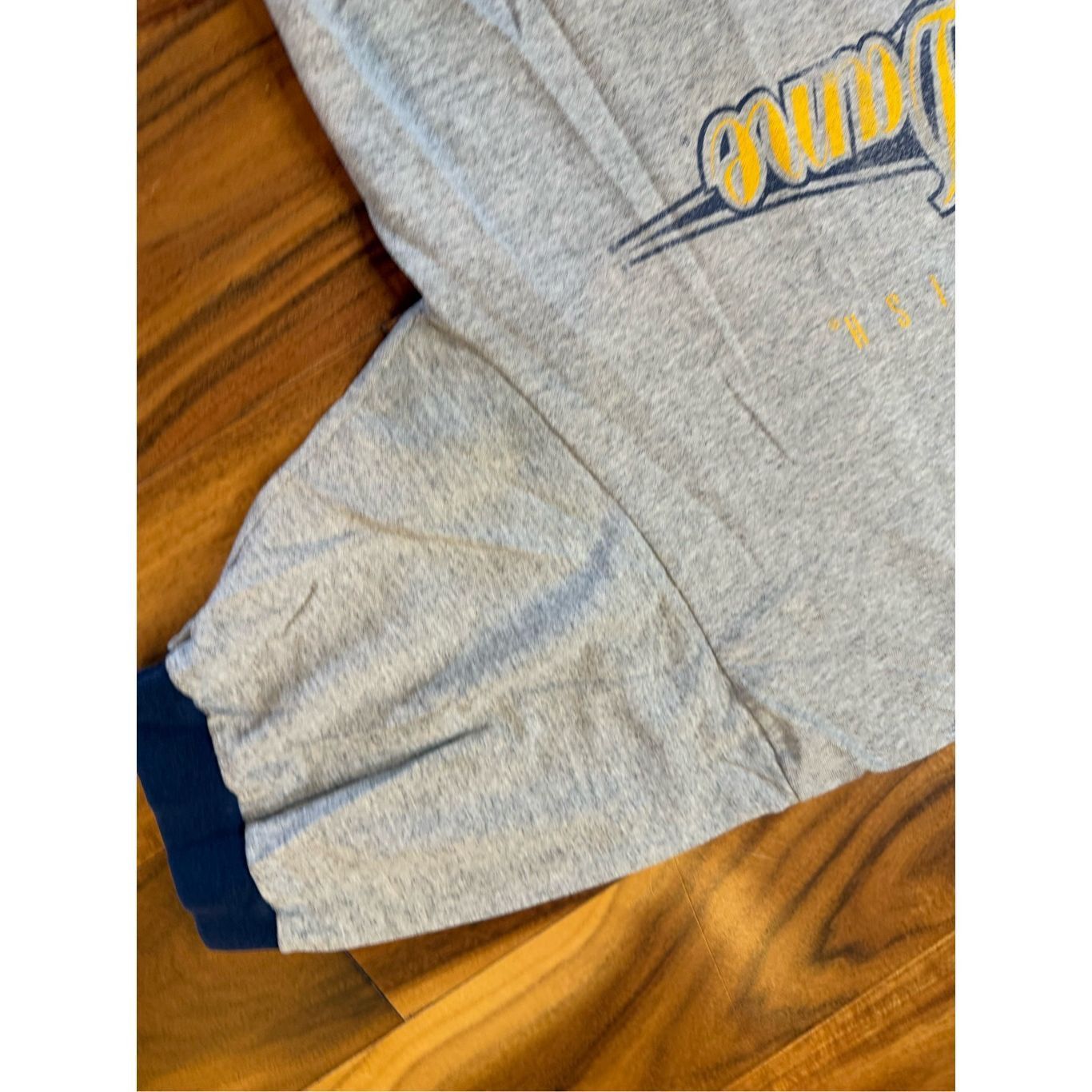 Nutmeg Size L - vintage 1990s Nutmeg Notre Dame Tshirt Rare Size US L / EU 52-54 / 3 - 4 Thumbnail